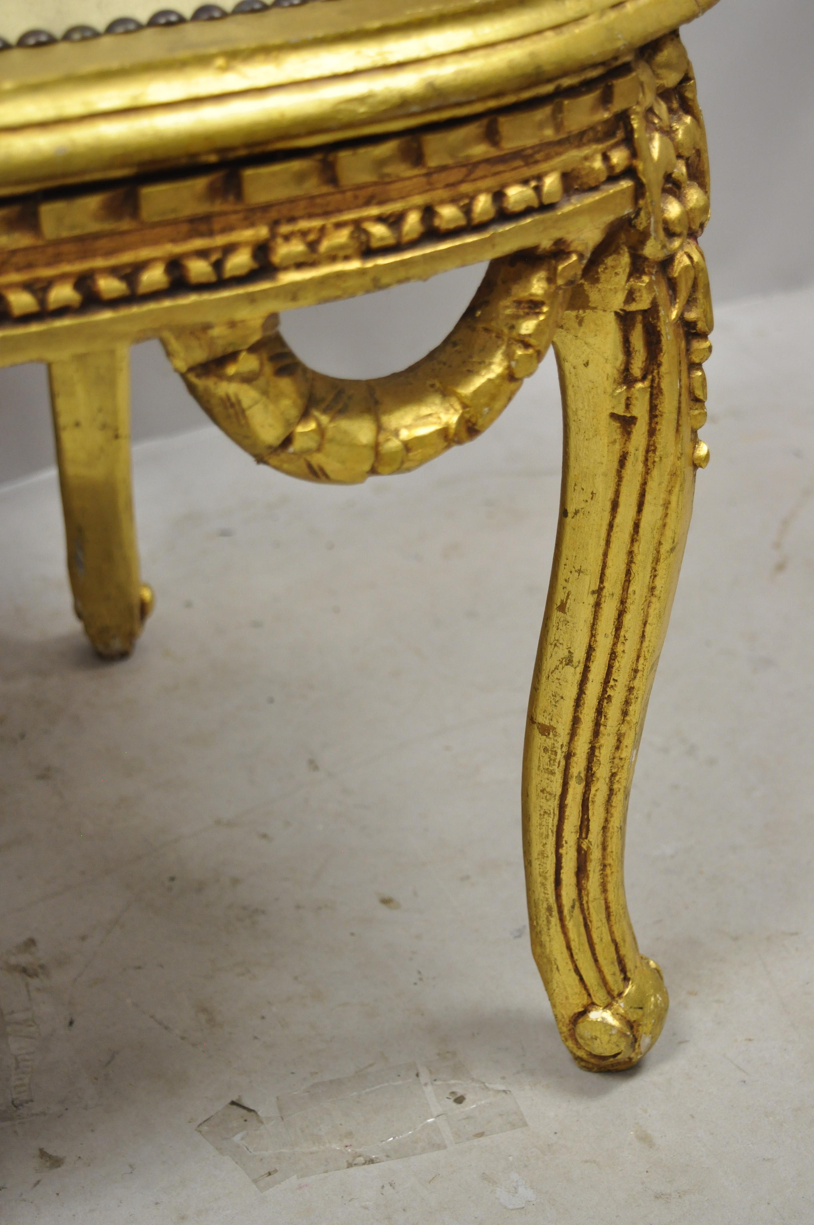 Vintage French Louis XV Style Gold Giltwood Kidney Shape Carved Vanity Bench 7