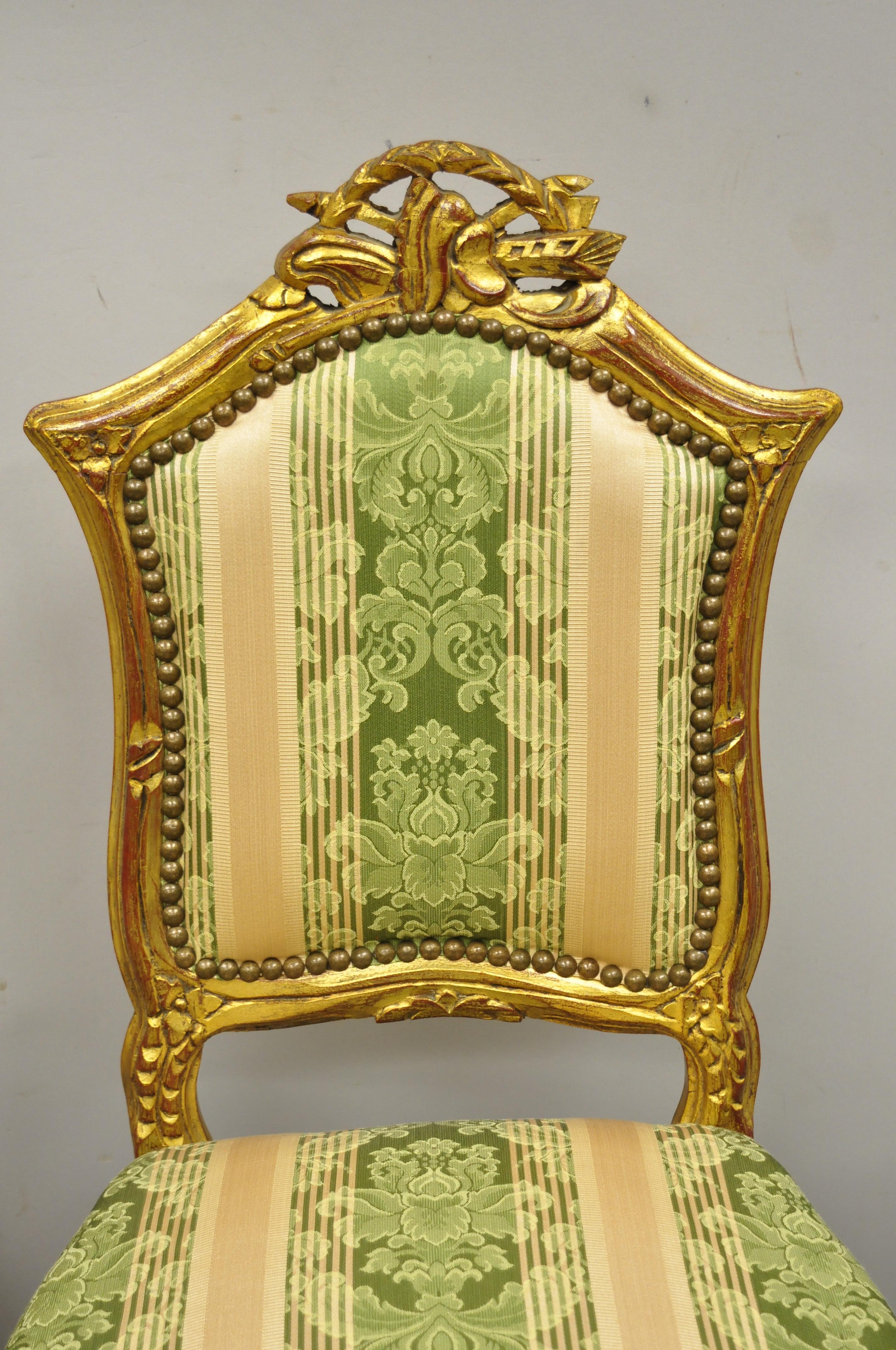 Vintage Französisch Louis XV Stil Gold Giltwood geschnitzt Boudoir Beistelltische, ein Paar (Louis XV.) im Angebot