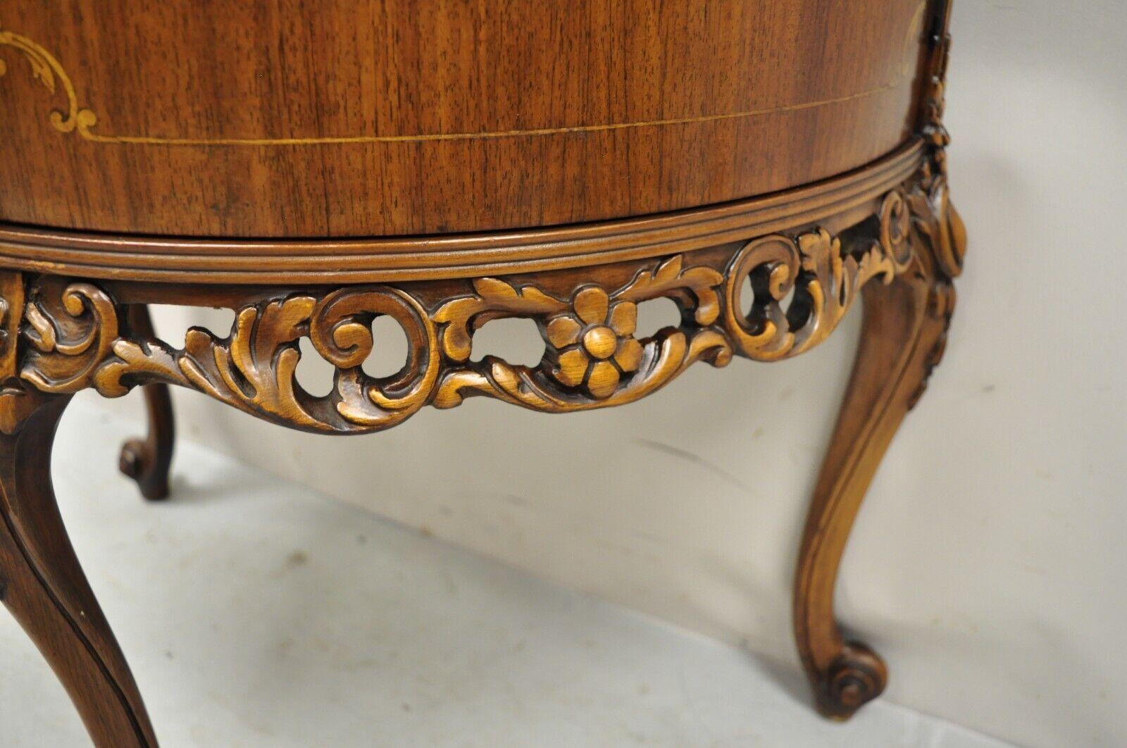 Table d'appoint demi-ronde Demilune à 2 portes de style Louis XV français vintage en vente 6