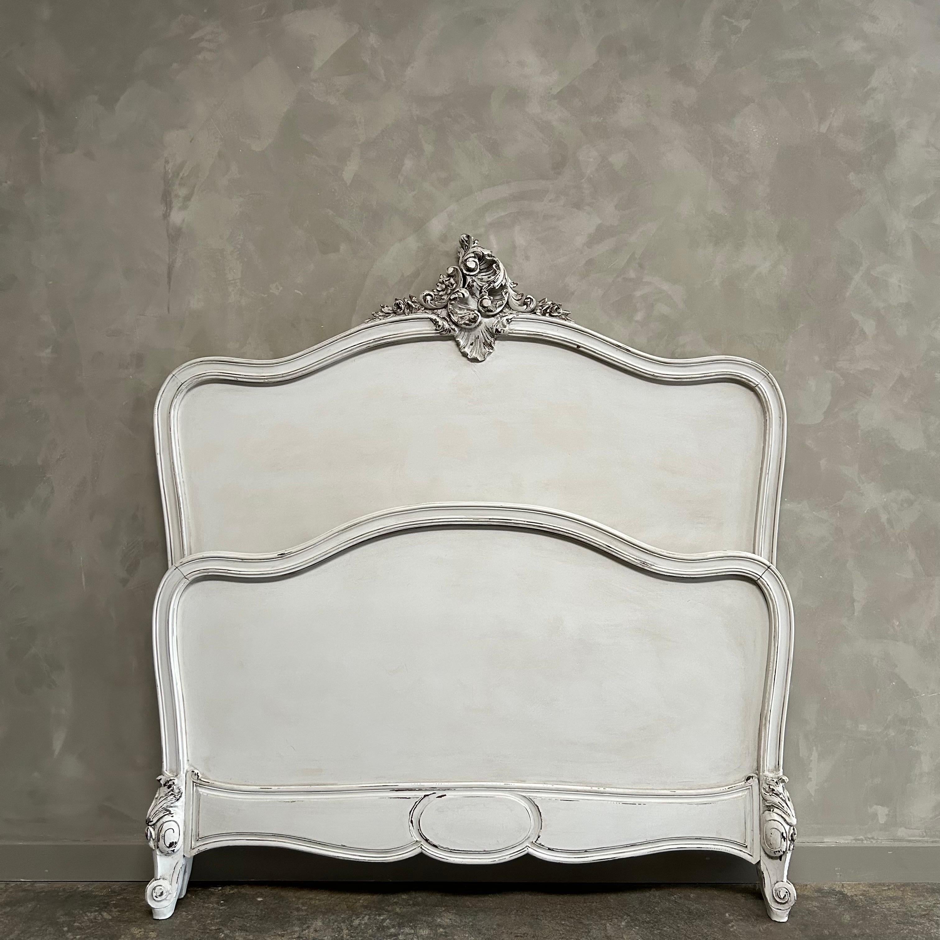 Welcome to bloomhomeinc we stock over 2000 items, please scroll down and click view sellers other items to see more!

Antique French bed in oyster white painted finish, subtle distressed edges, and antique glazed patina.
Size: 58”w x 80”d x
