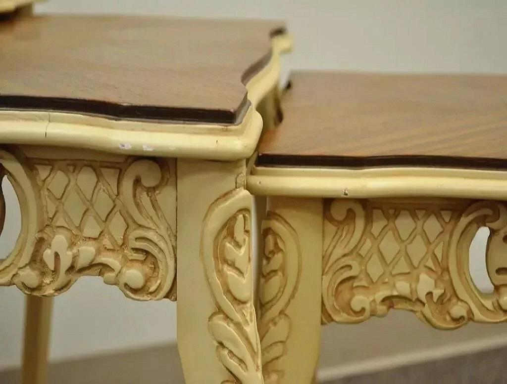 Vintage French Louis XV Style Satinwood Inlay Nesting Side Tables - Set of 3 For Sale 2