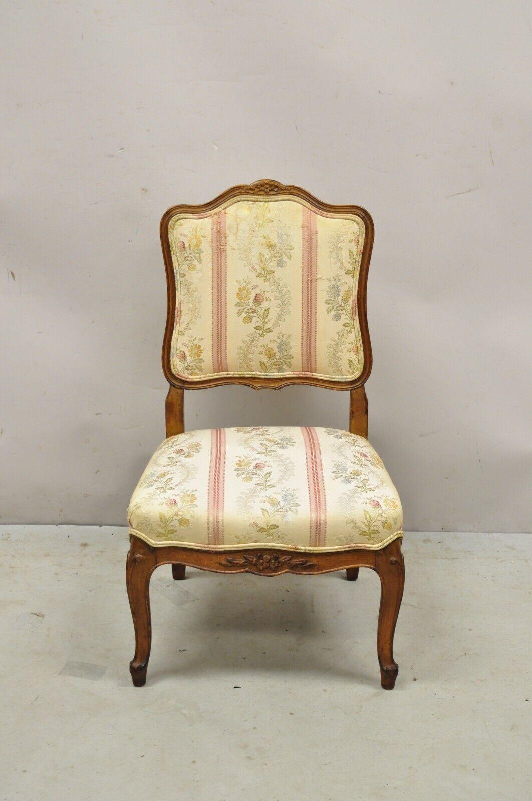 Vintage French Louis XV Style Small Boudoir Accent Side Chair w/ Pink Stripes For Sale 4