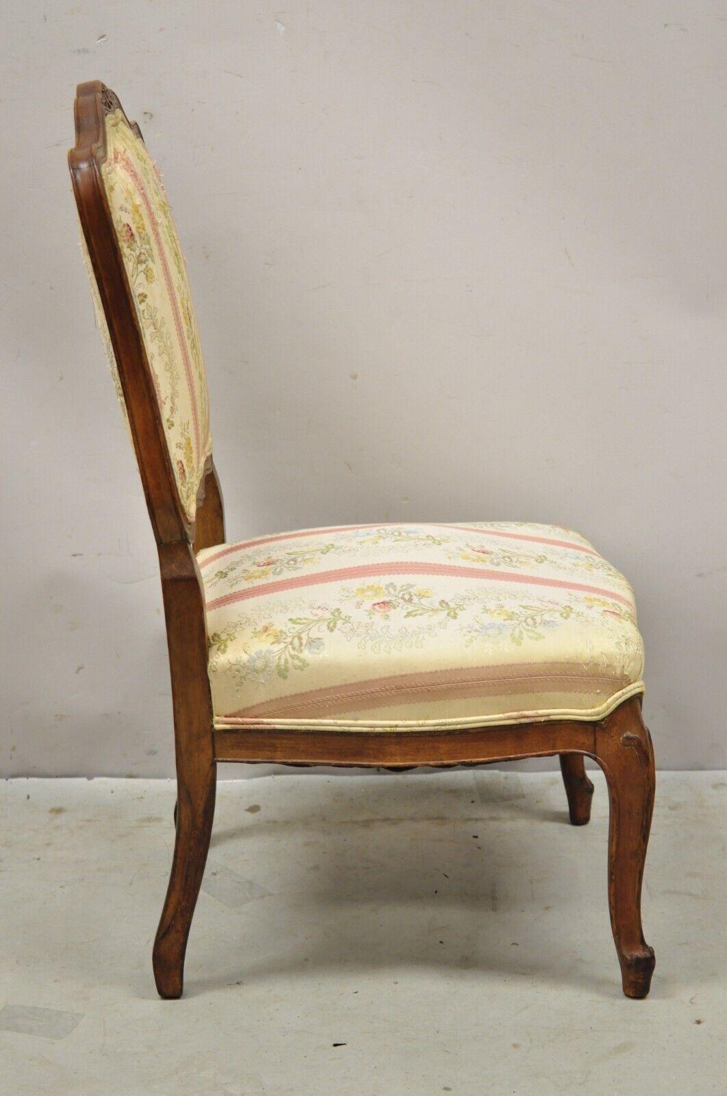 Vintage French Louis XV Style Small Boudoir Accent Side Chair w/ Pink Stripes For Sale 5
