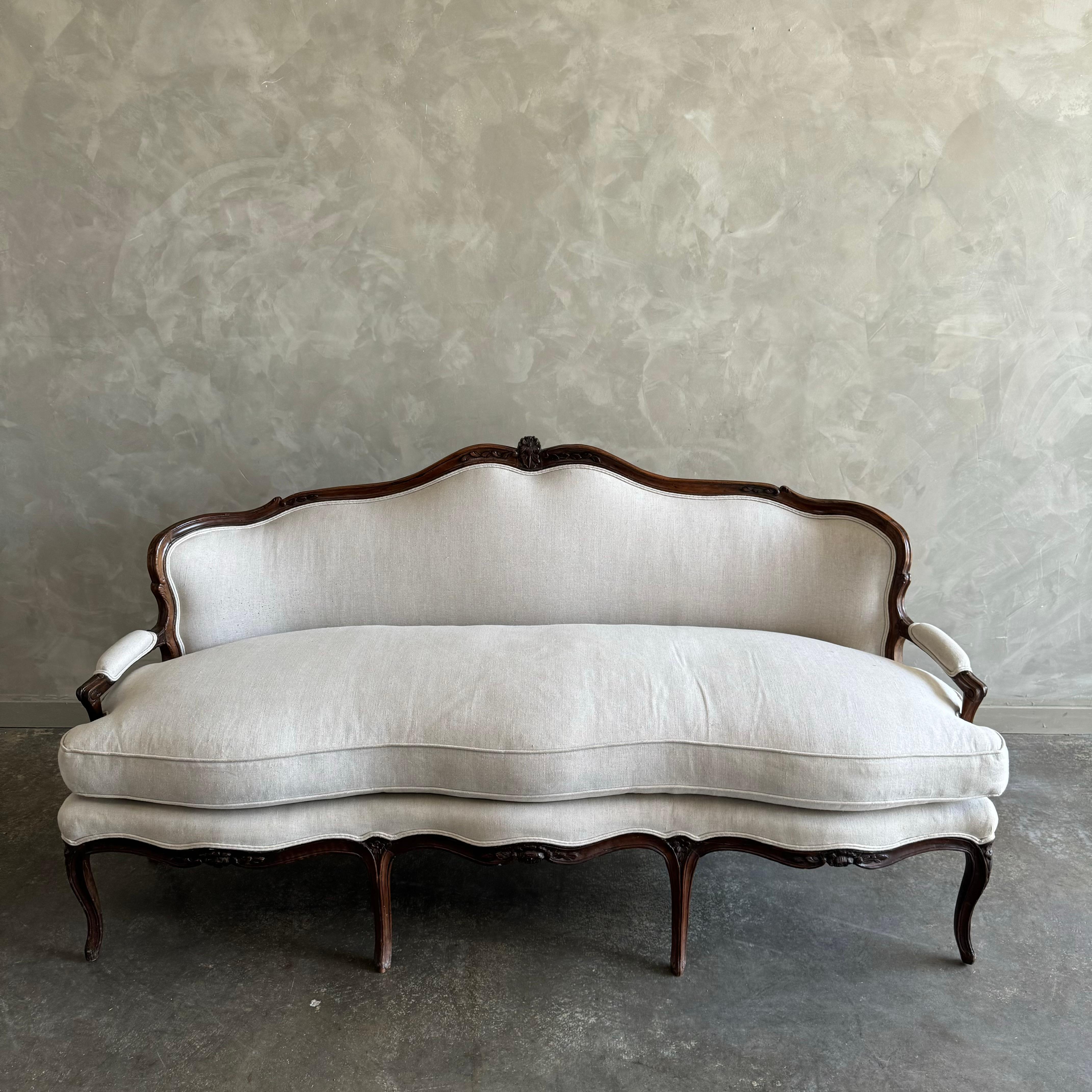 Vintage French Louis XV style sofa with linen upholstery
Linen sofa size: 78”W x 30”D x 40”H
SH:21”. SD: 23”. AH: 25”
Down wrapped seat cushion
Solid and sturdy ready for everyday use.