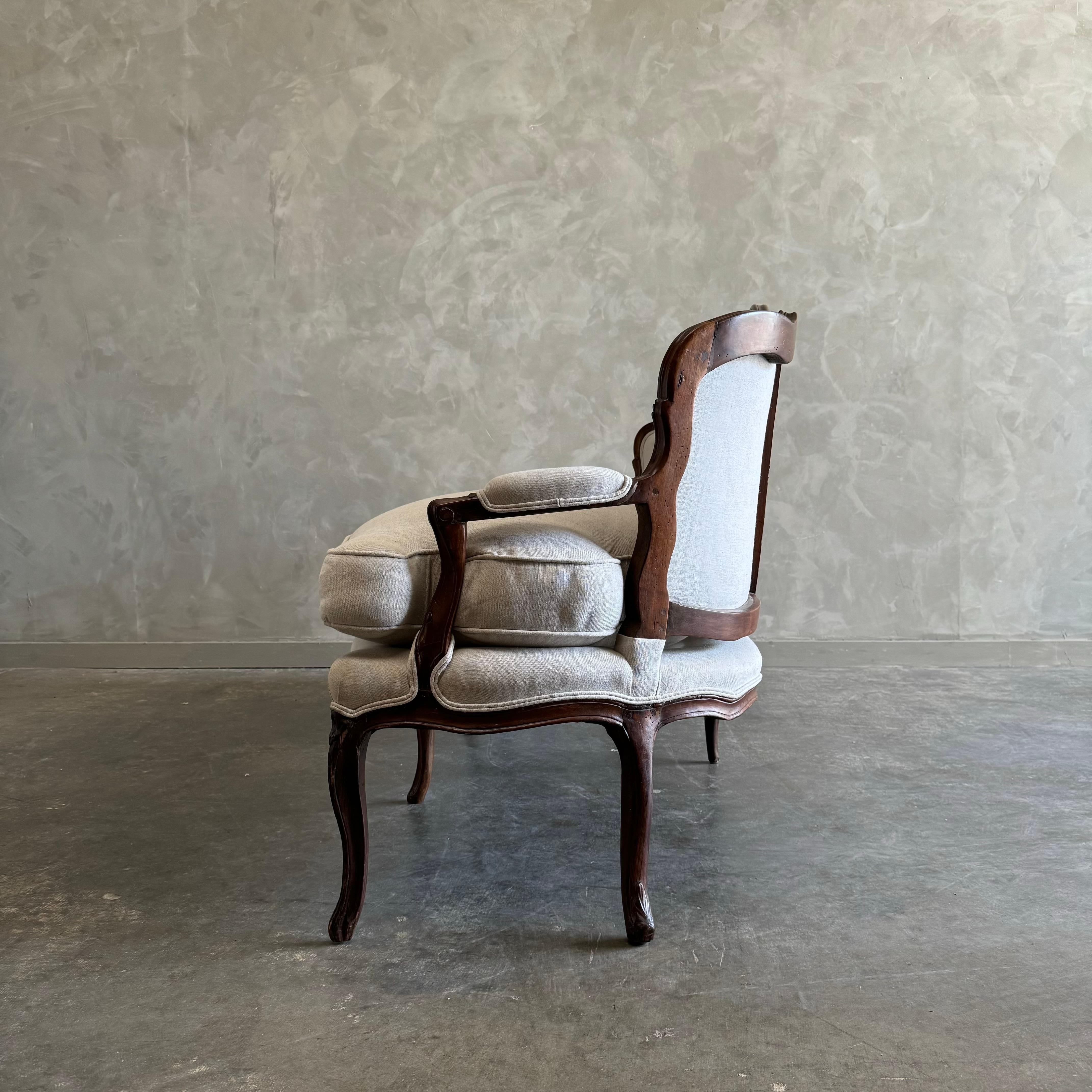 Vintage French Louis XV Style Sofa with linen upholstery 1