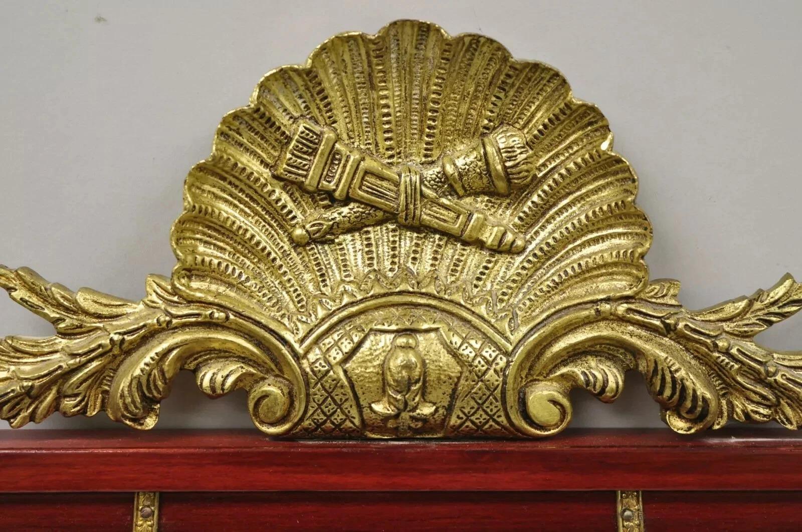 Sconosciuto Specchio da molo Trumeau d'epoca in stile Luigi XV con ormeggio in bronzo in vendita