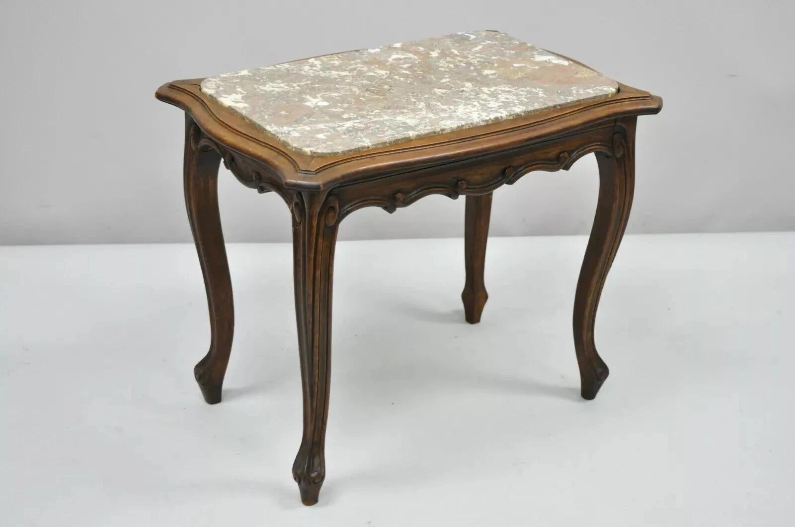 Vintage Französisch Louis XV Stil Nussbaum Marmorplatte kleine Seite Couchtisch im Angebot 4
