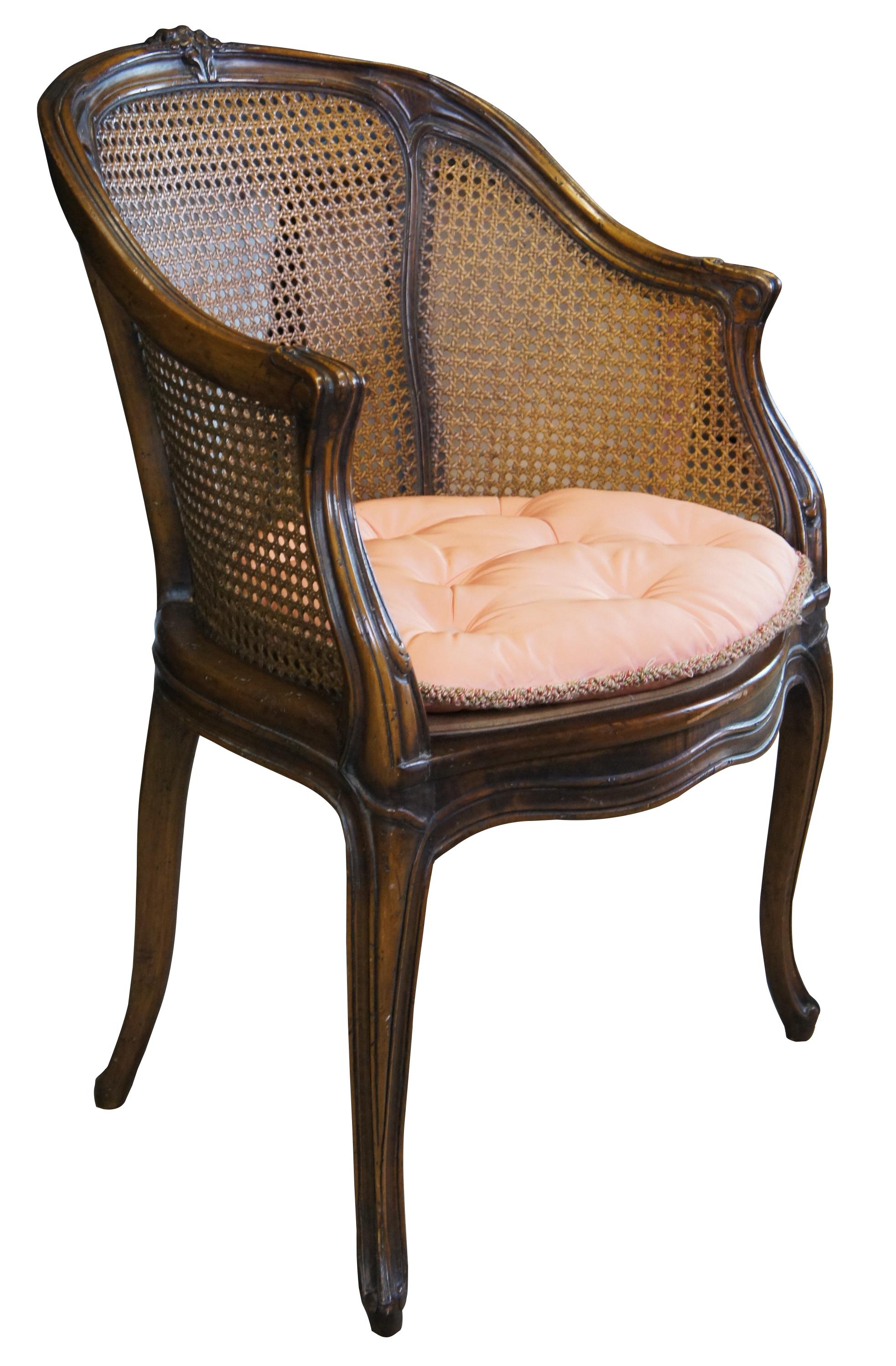 serpentine chair