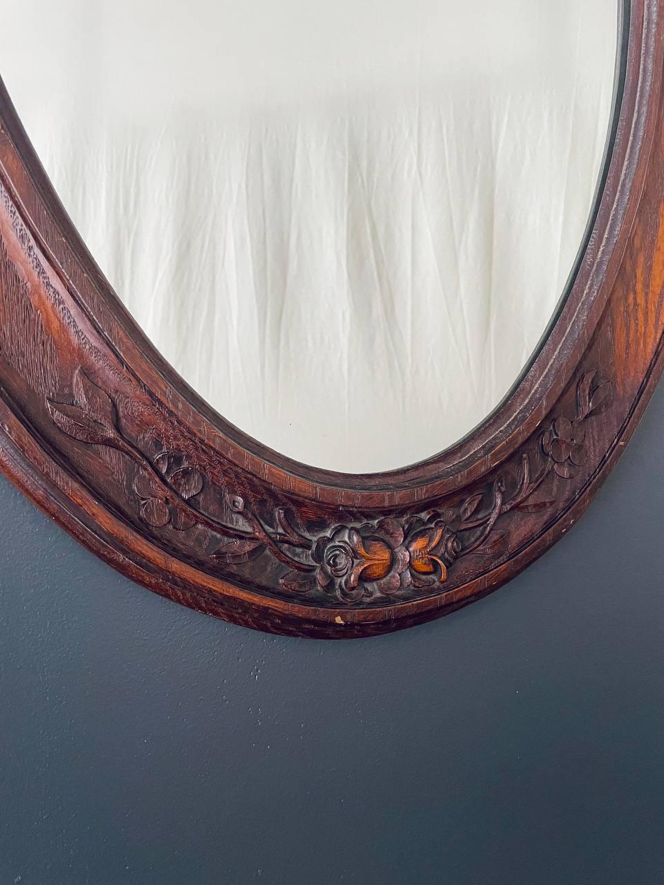 Specchio decorativo francese d'epoca in stile finto Luigi XVI in Wood in vendita 3