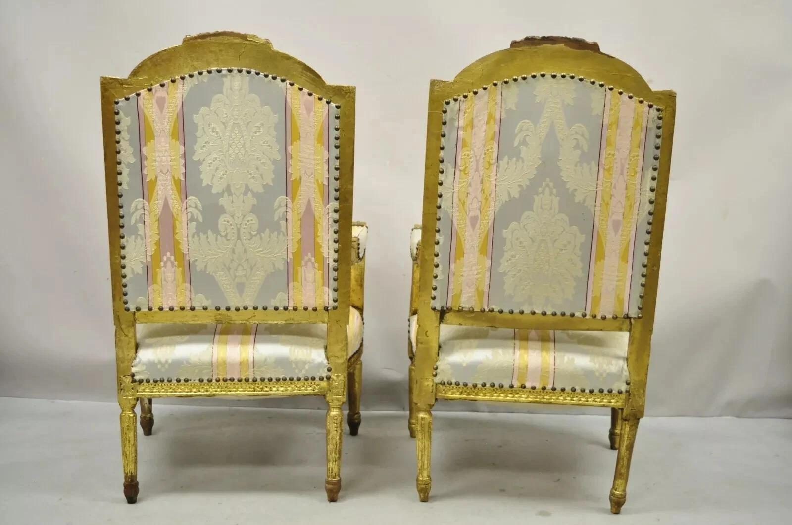 Vintage French Louis XVI Gold Giltwood Upholstered Lounge Chairs (B) - a Pair in vendita 2