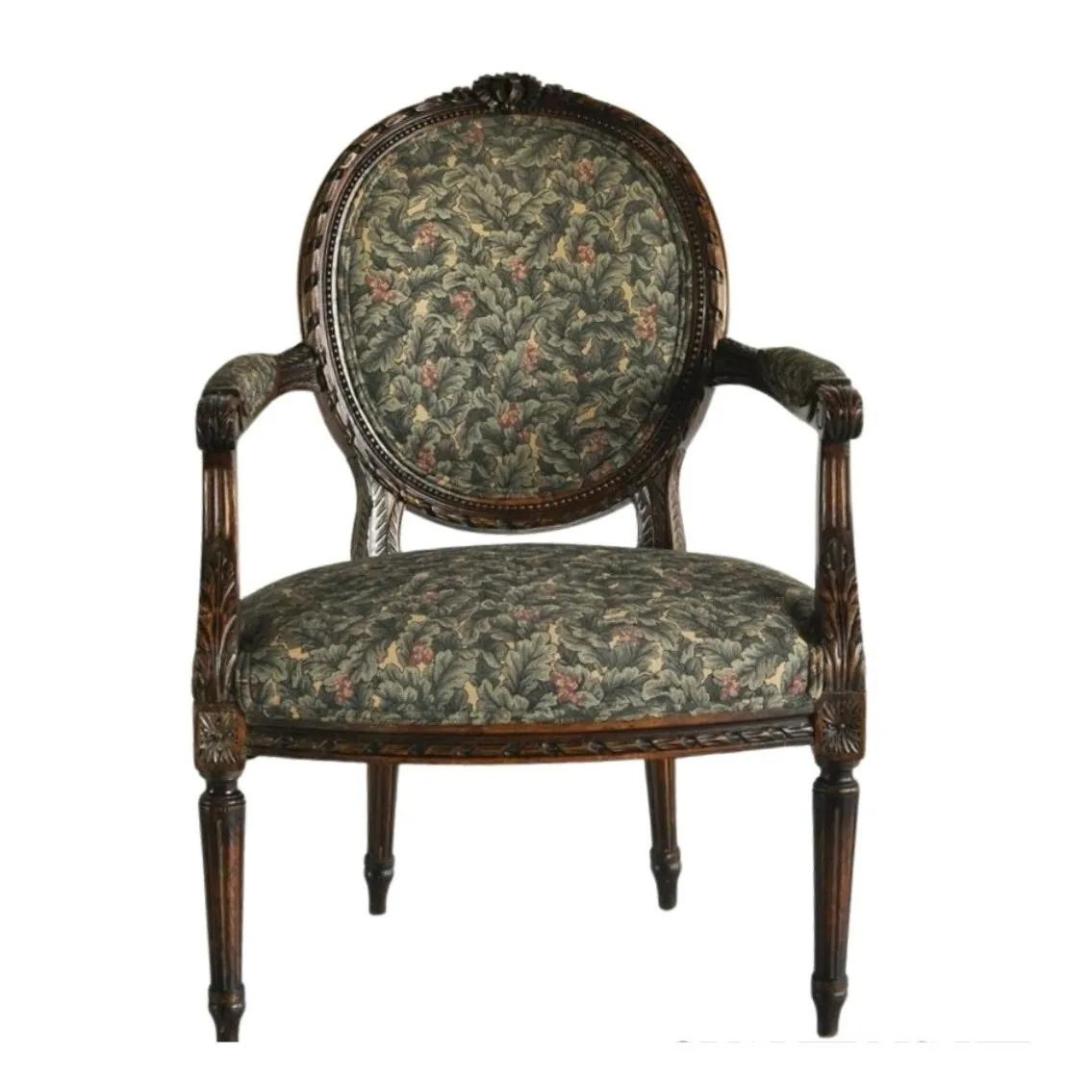 Poltrona da camino francese d'epoca in stile Luigi XVI in noce intagliato Fauteuil in vendita 6