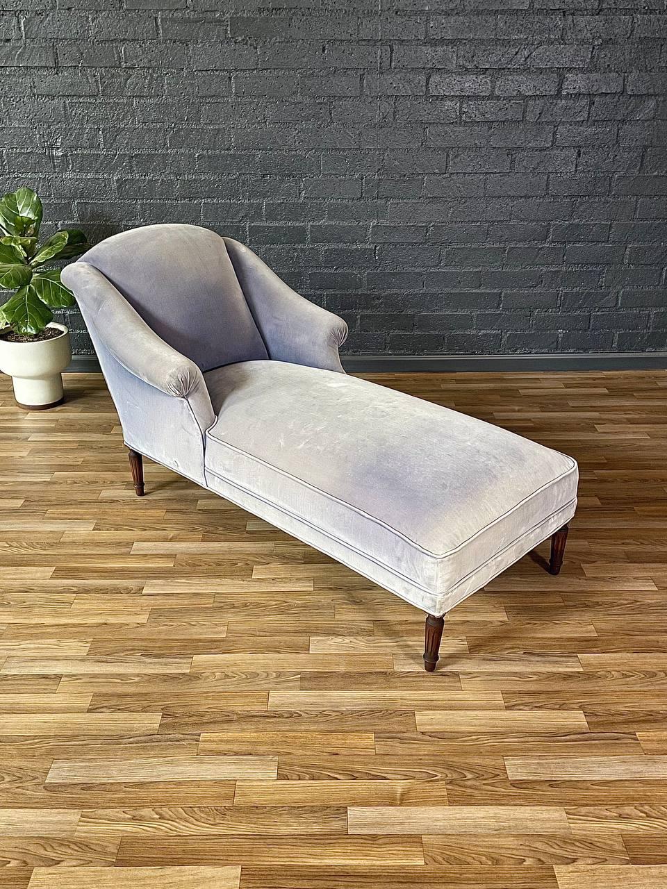 Mid-20th Century Vintage French Louis XVI Style Chaise Lounge w/ Fluted Legs