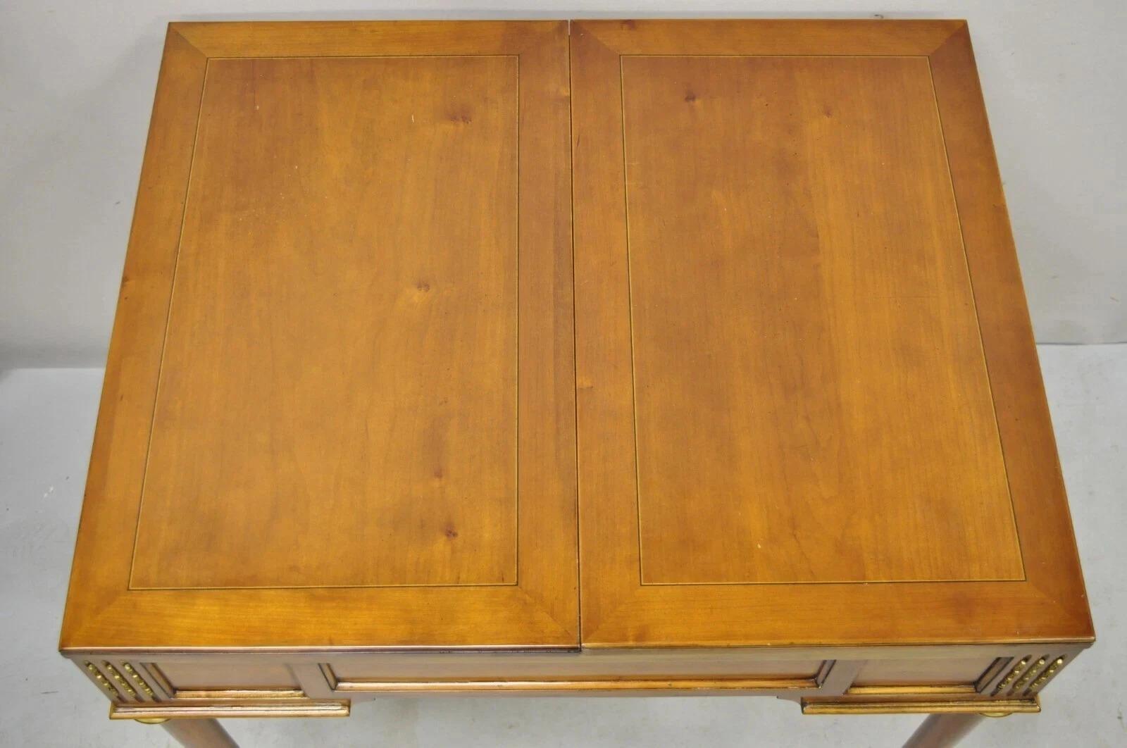 Vintage Französisch Louis XVI Stil Kirsche Holz Flip Top Backgammon Kartenspiel Tisch im Angebot 1