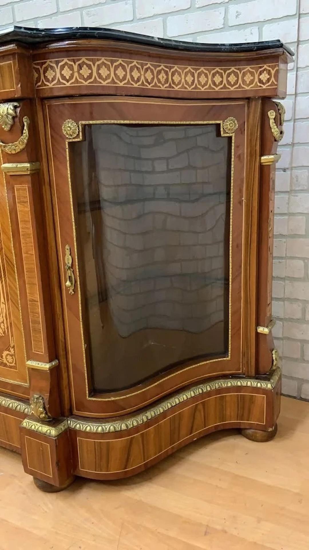 Vintage French Louis XVI Style Inlaid Serpentine Marble Top Credenza In Good Condition For Sale In Chicago, IL