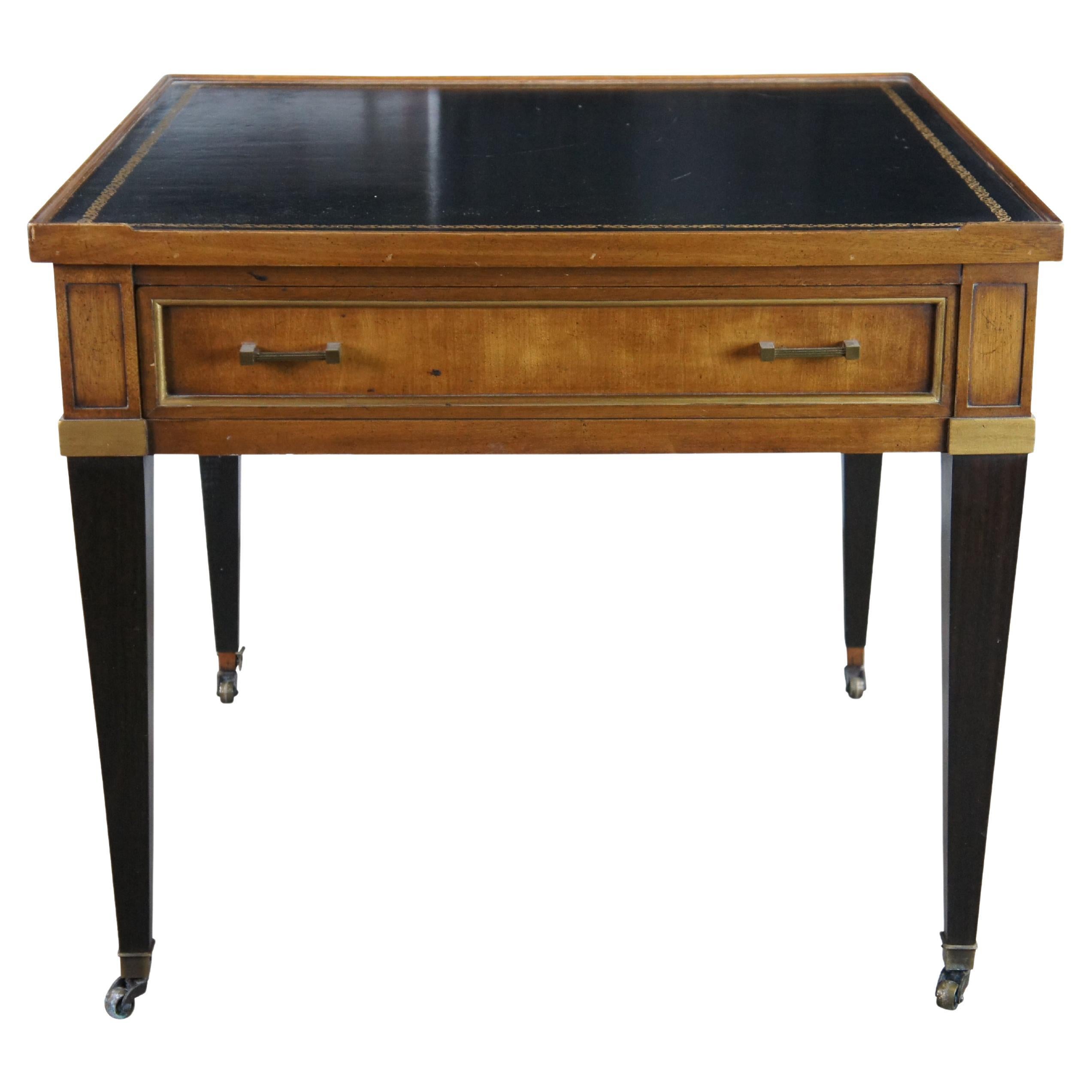 Vintage French Louis XVI Style Mahogany Ebonized Tooled Leather Top Side Table en venta