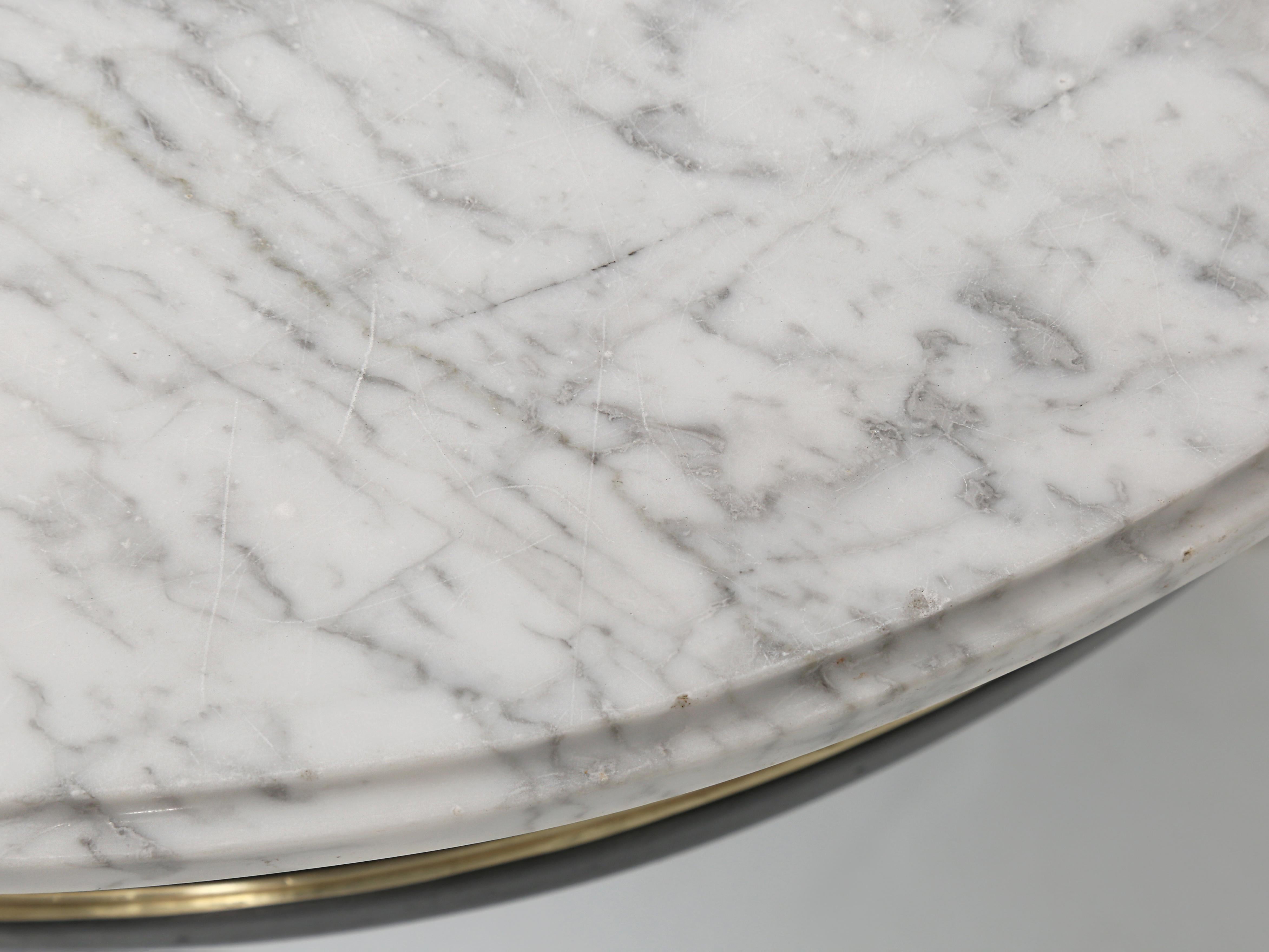 Vintage French Louis XVI Style Round Coffee Table Ebonized Finish Carrara Marble For Sale 1