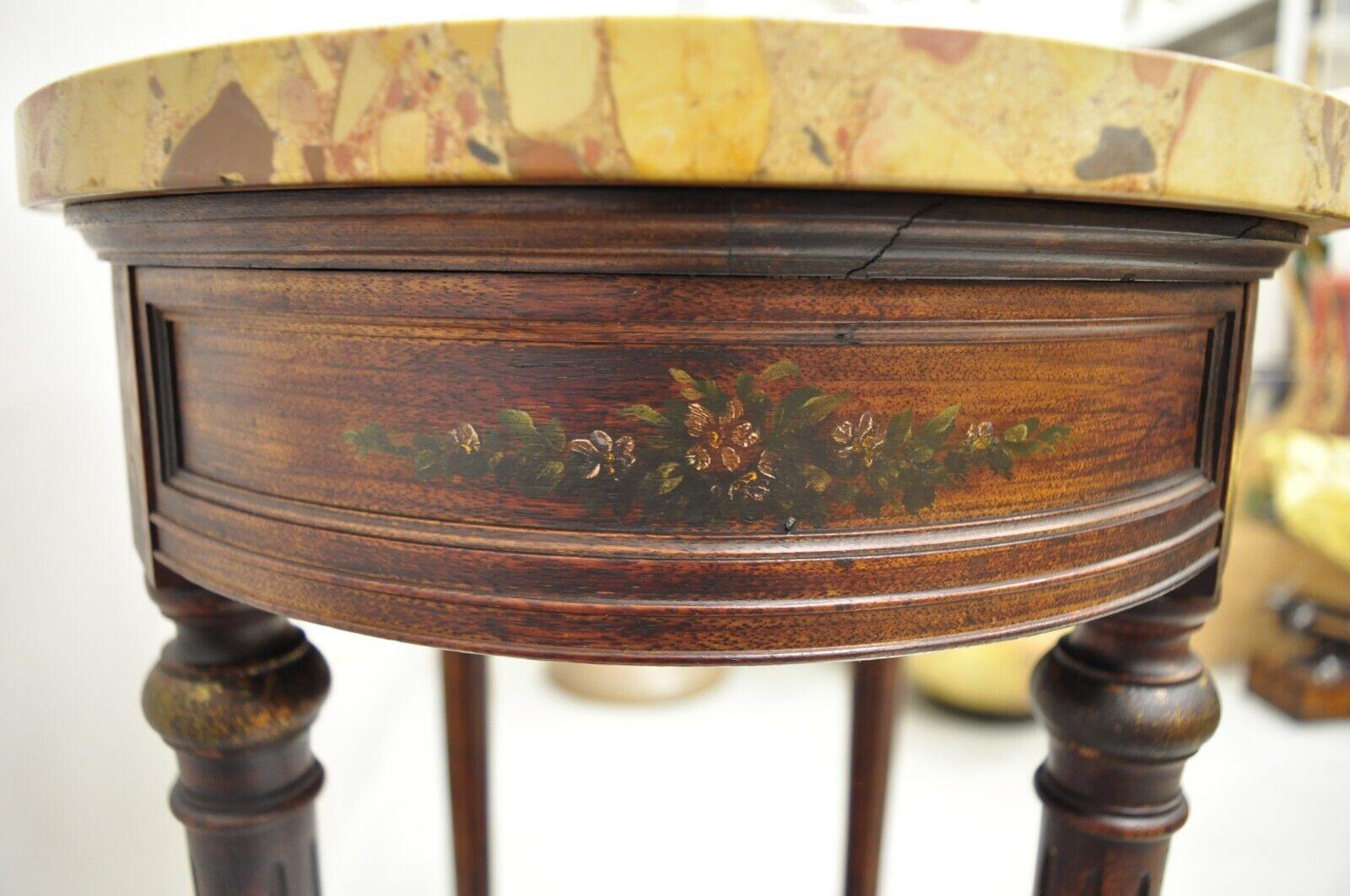 Vintage French Louis XVI Style Victorian Oval Marble Top Accent Side Table For Sale 6