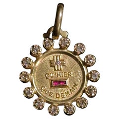 Vintage  Médaille d'amour française d'Alphonse Augis  Diamant Halo Rubis Or Jaune 18k