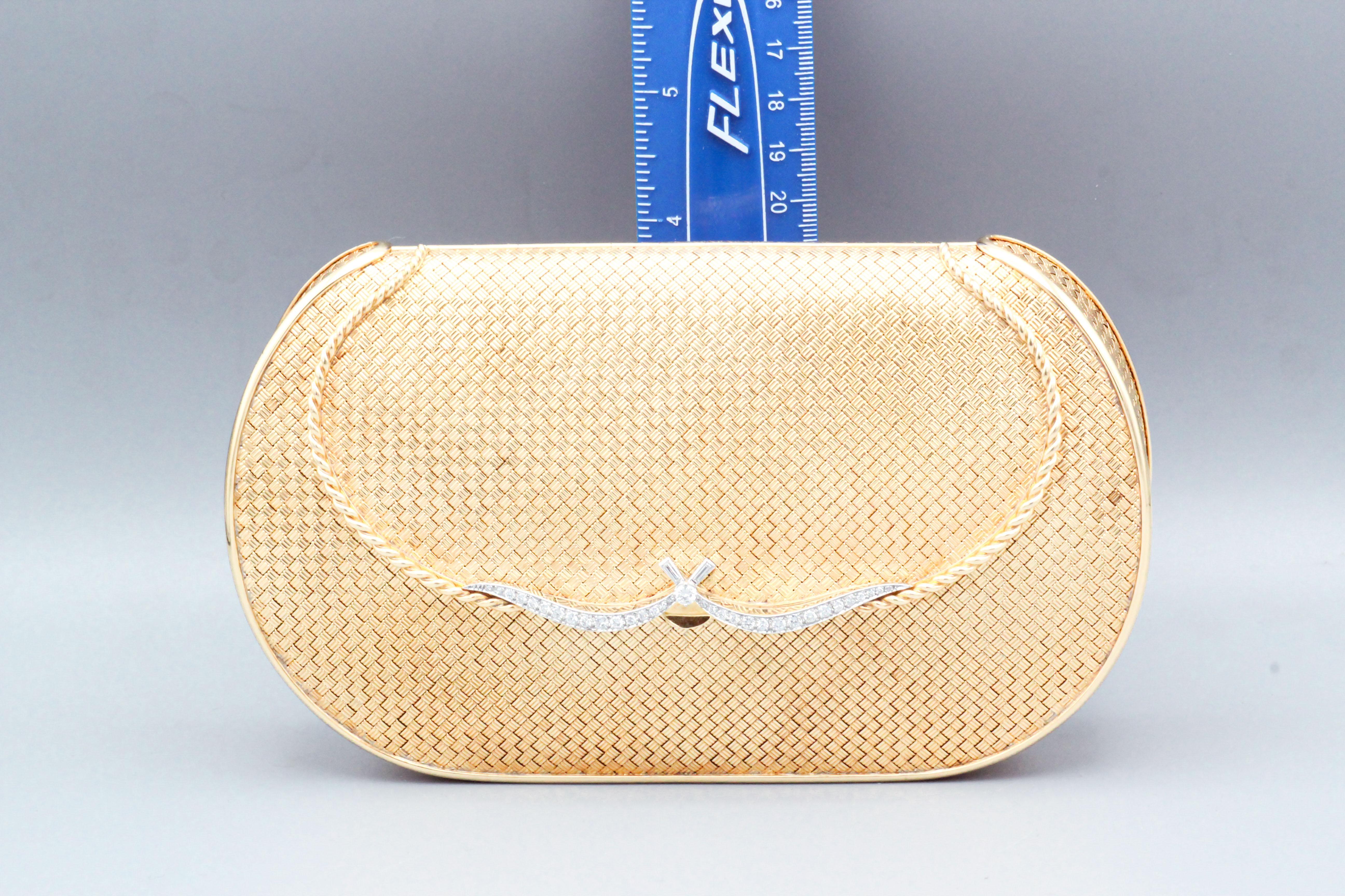 Vintage French-Made Diamond Platinum 18k Gold Basket Weave Clutch Purse For Sale 8