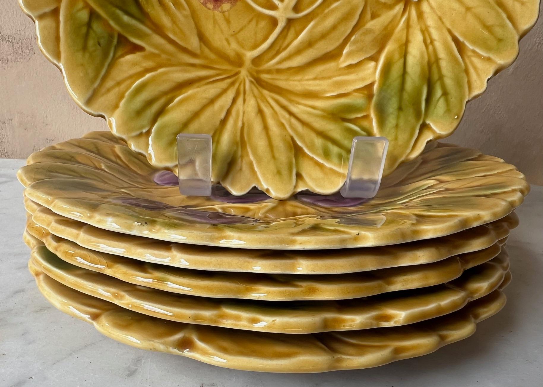 Vintage French Majolica Plate Set of 6 by Sarreguemines, C. 1940's 3