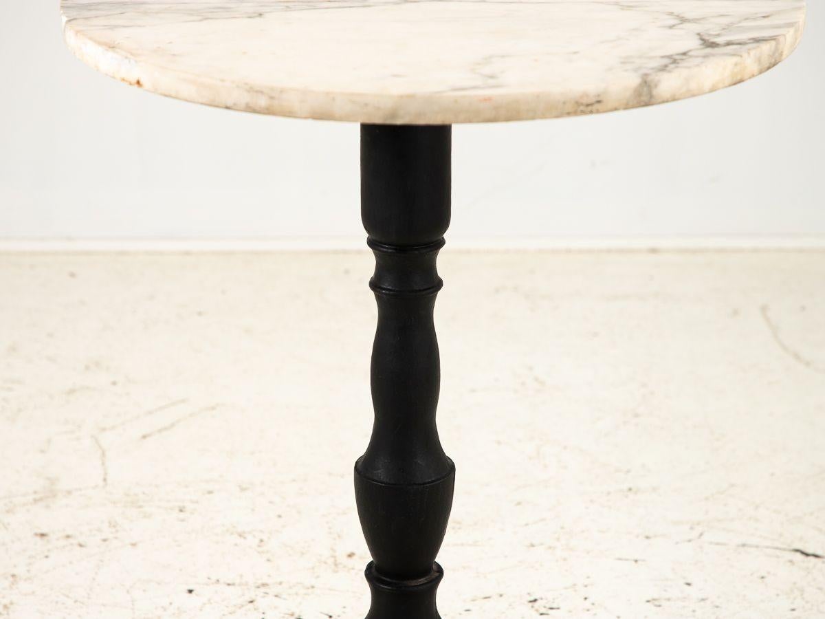 Vintage French Marble Topped Bistro Table with Iron Base In Good Condition For Sale In South Salem, NY