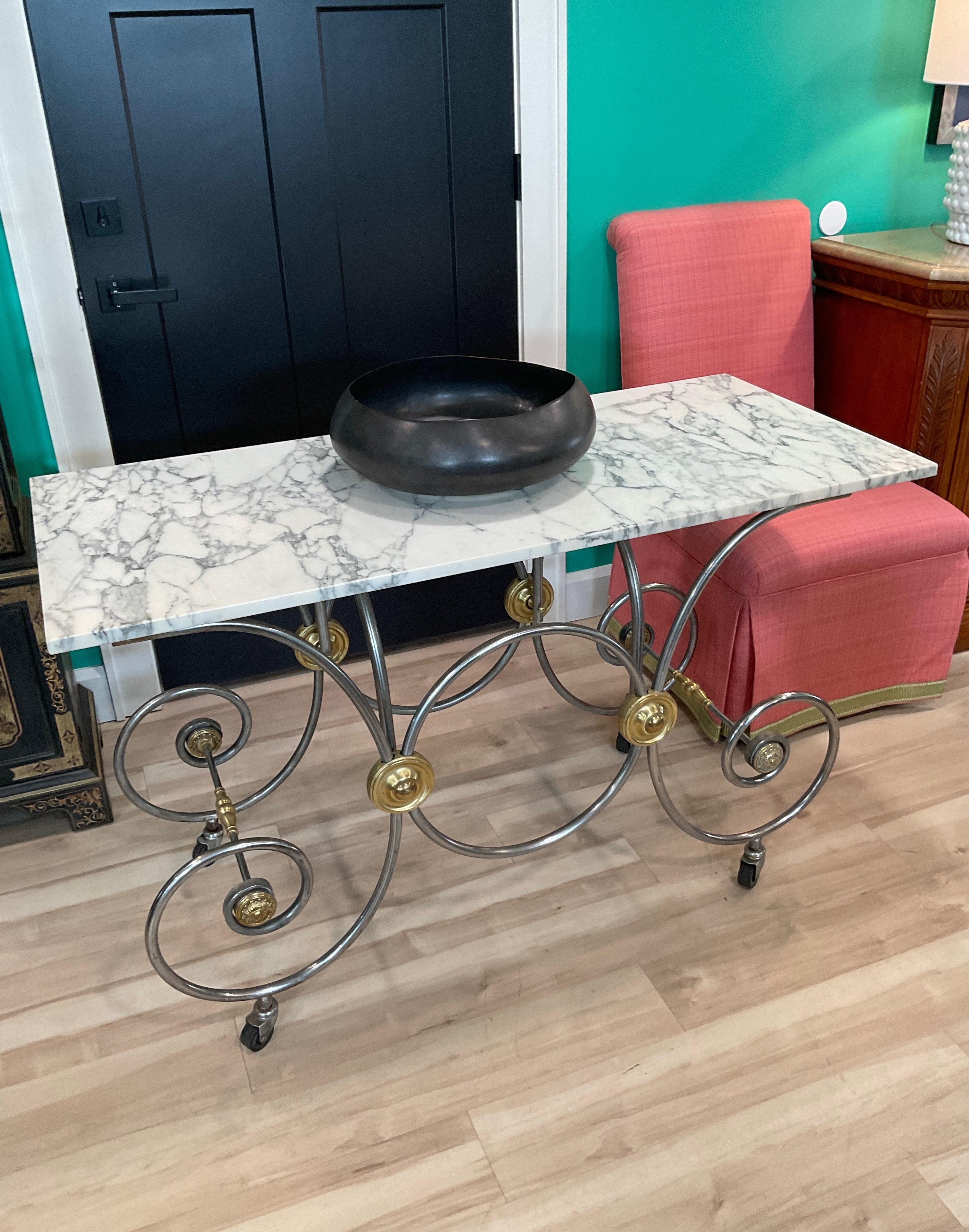 Vintage French Marble Topped Pastry/Bakers Table In Good Condition In Hartville, OH