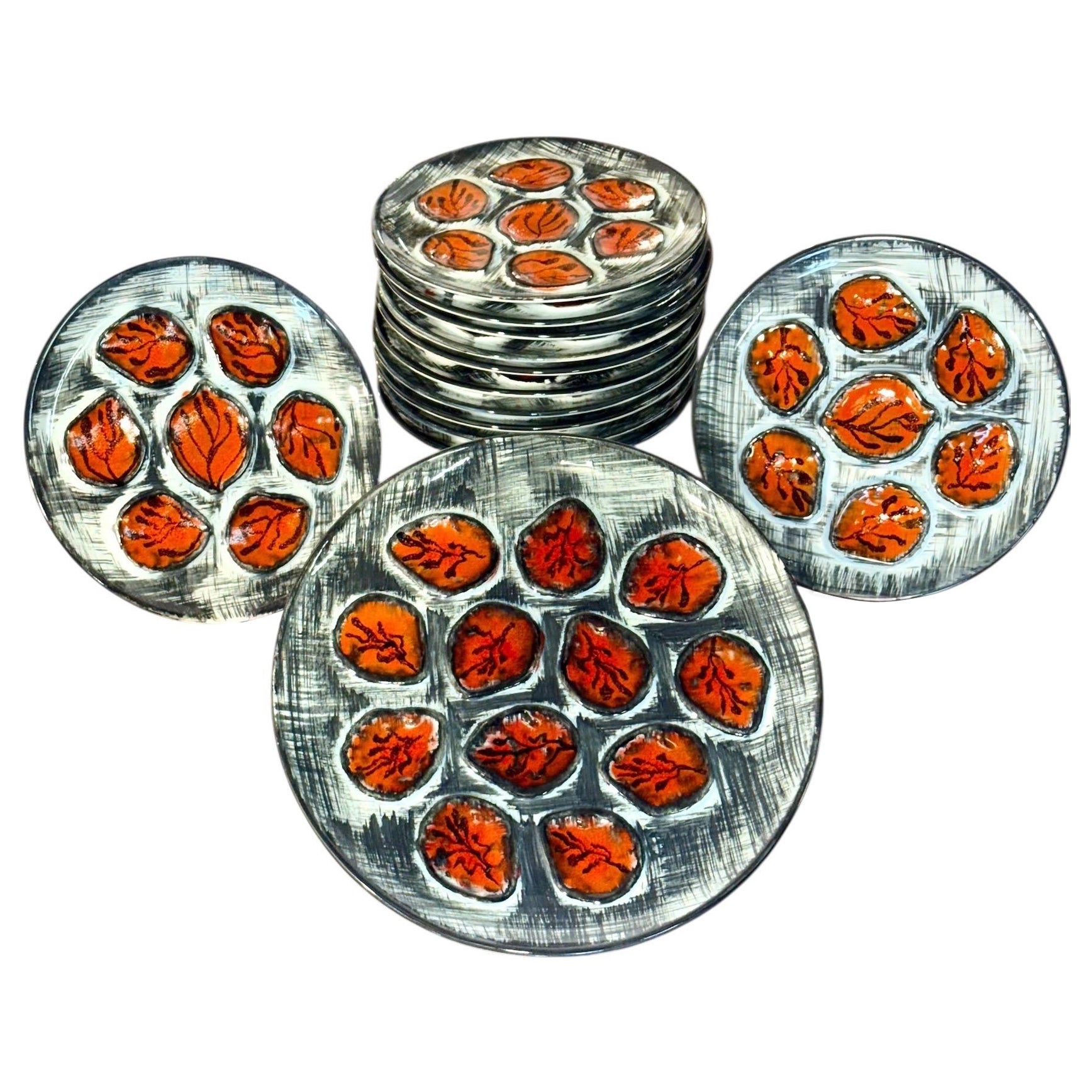 Vintage French M.B.F.A. Pornic Oyster Service, 12 Plates & Platter For Sale