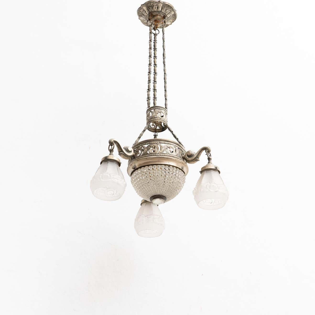 Vintage French Metal and Glass Art Deco Ceiling Lamp, circa 1930 In Good Condition For Sale In Barcelona, ES