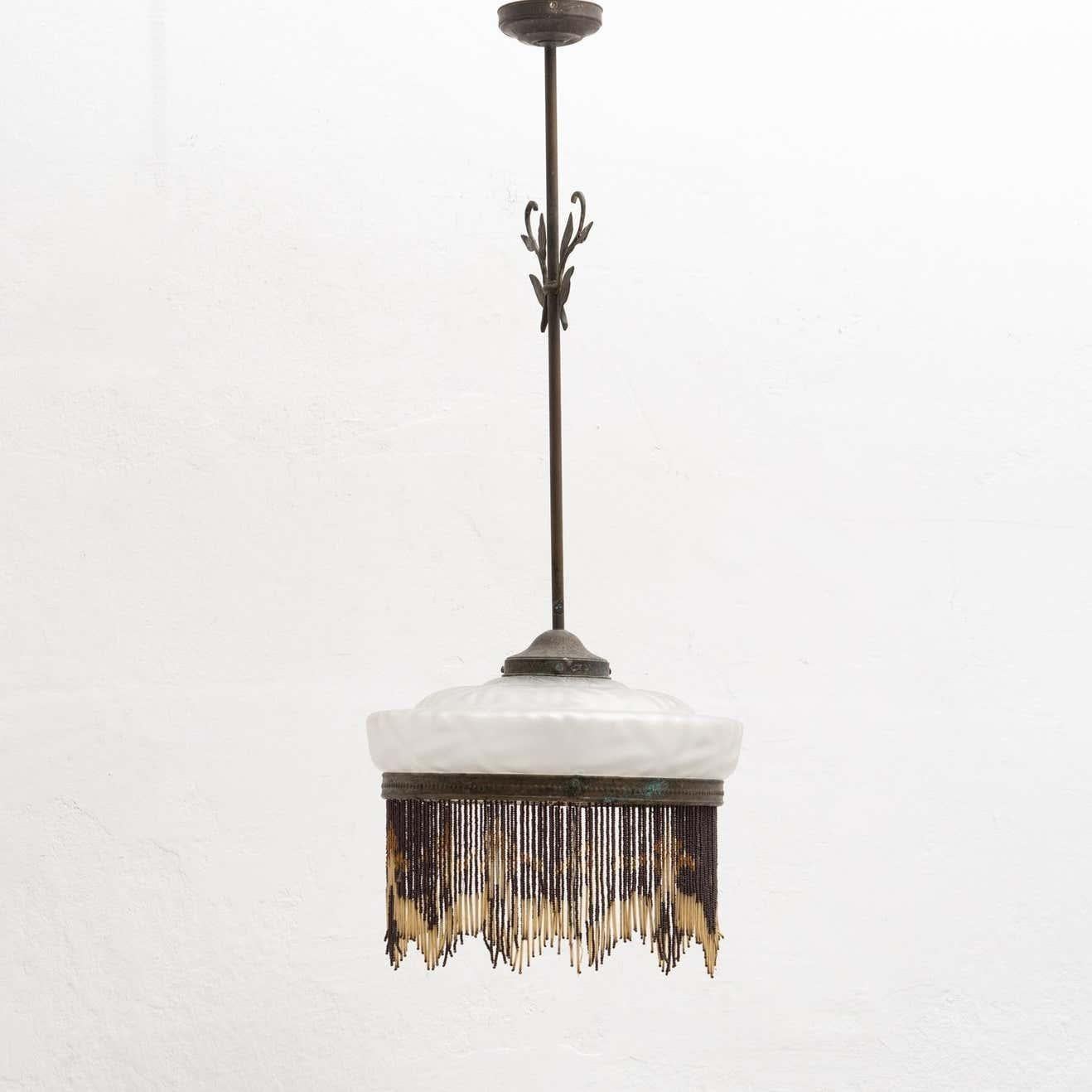 Metà XX secolo Lampada da soffitto Art Deco francese d'epoca in metallo e vetro, circa 1930 in vendita