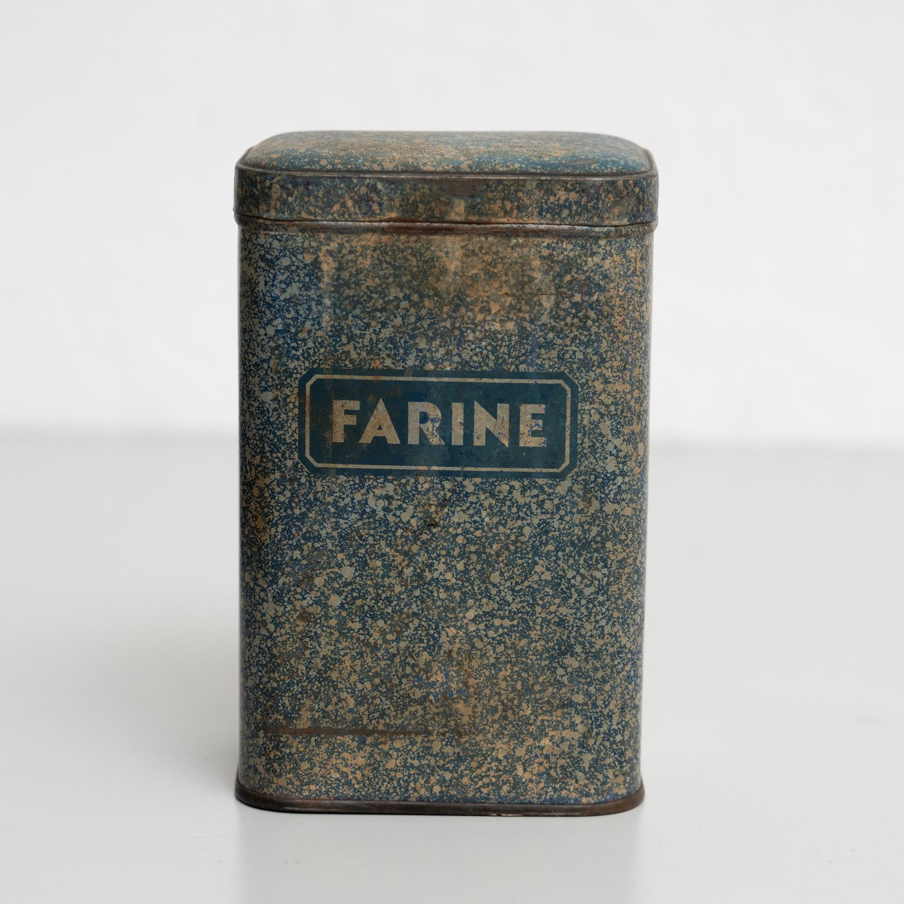 Vintage French Metal Pot Set – Early 20th Century Coffee, Pepper, Sugar Storage For Sale 3