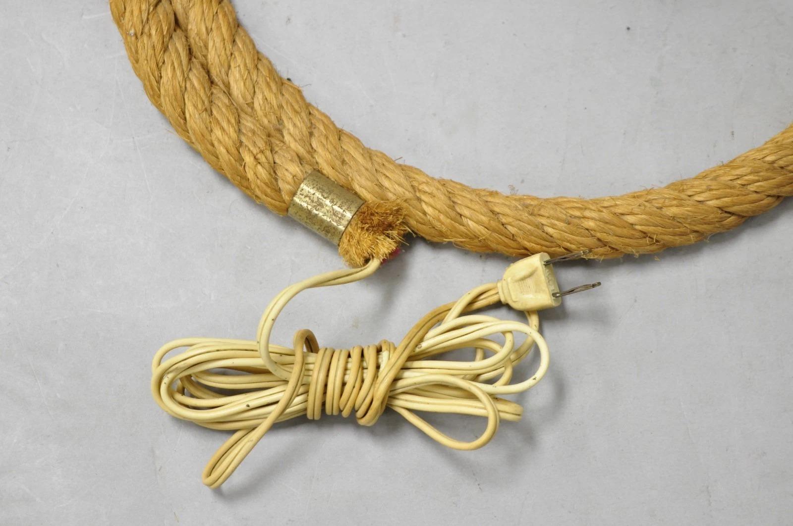 Lámpara de pie vintage francesa de mediados del siglo XX Audoux Minet Style Coil Lasso Rope en venta 5