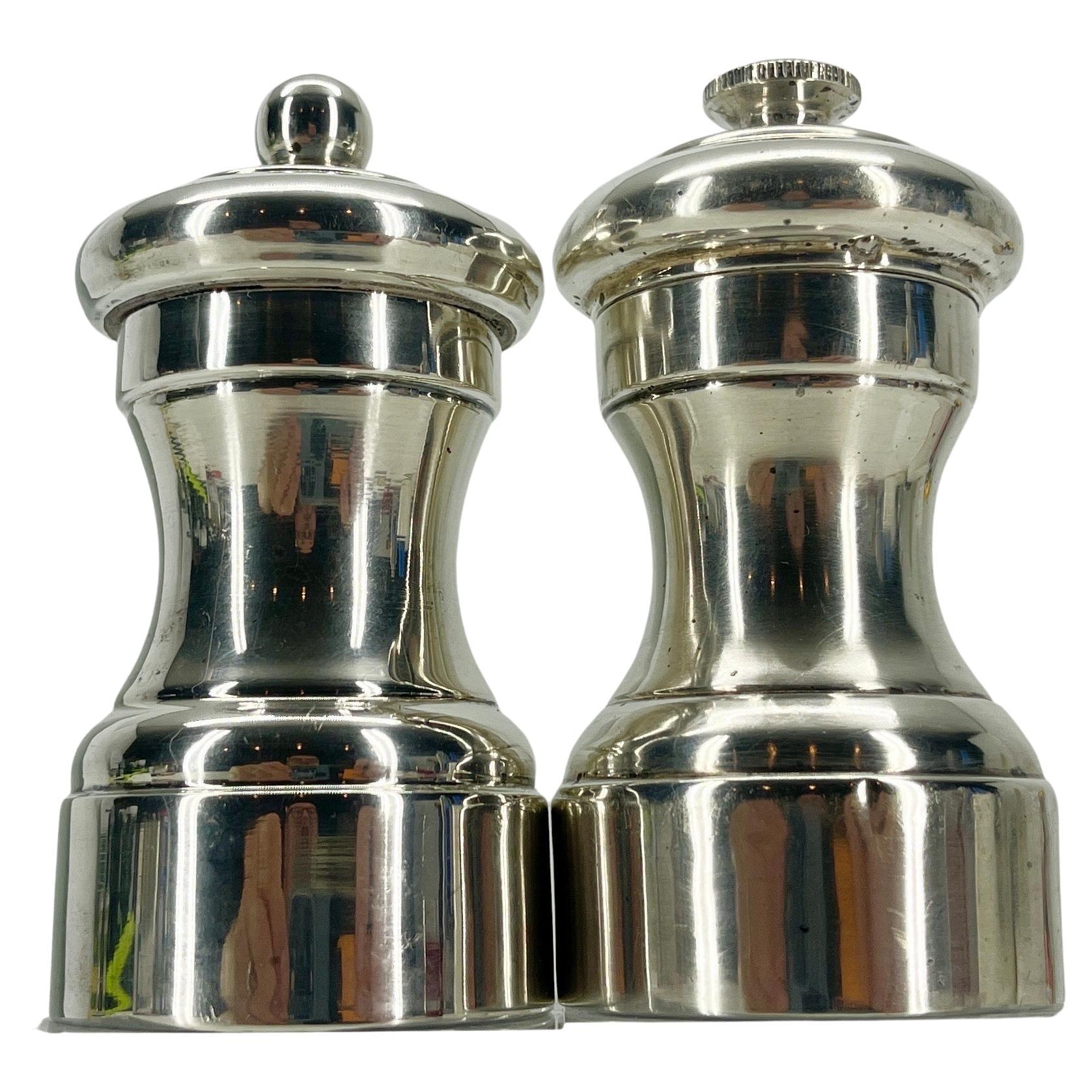Vintage French Mid-Century Modern Sterling Silver Salt and Pepper Set In Good Condition In Haddonfield, NJ