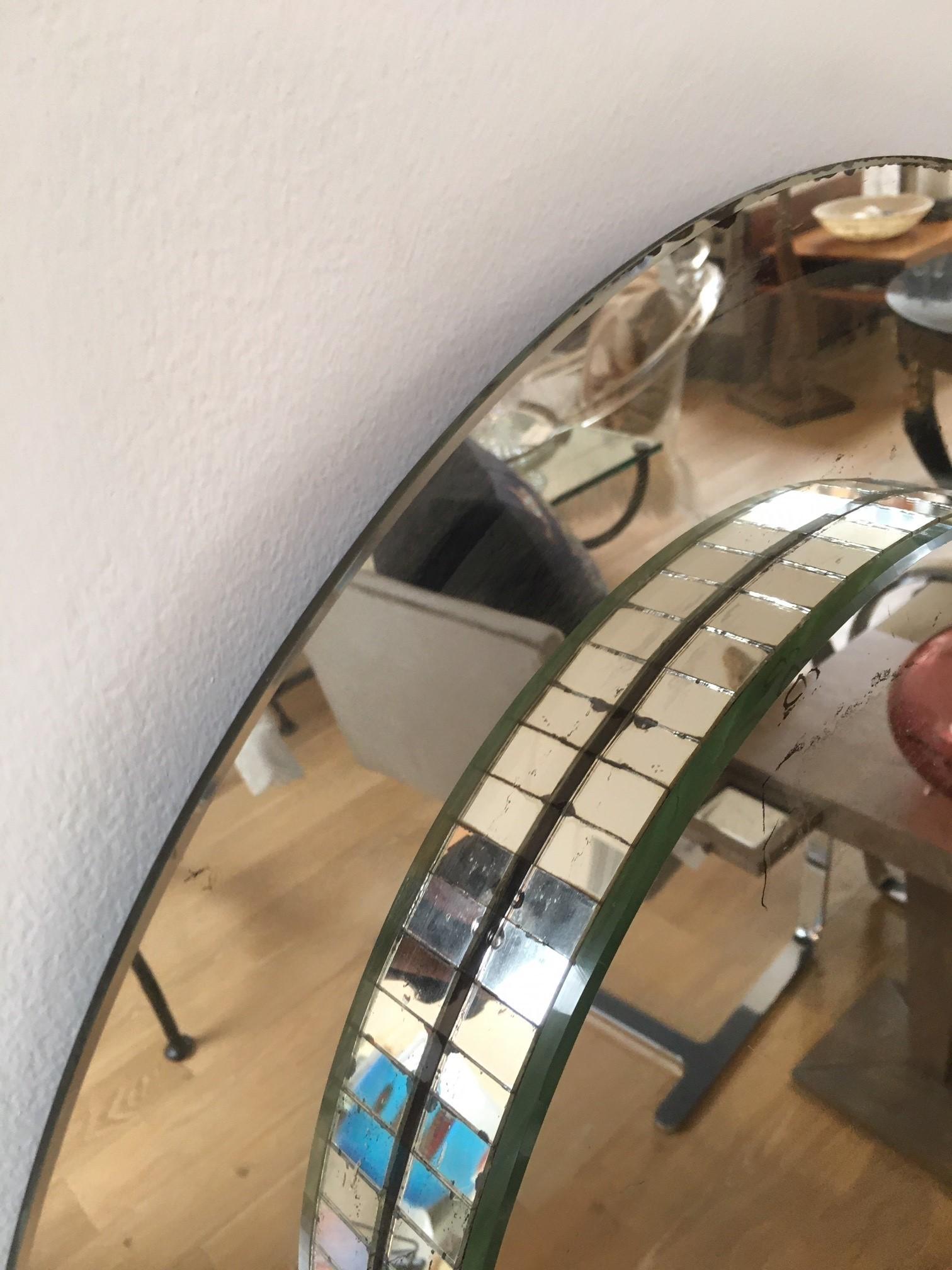 Français Miroir mural français vintage avec mosaïque de miroir en vente