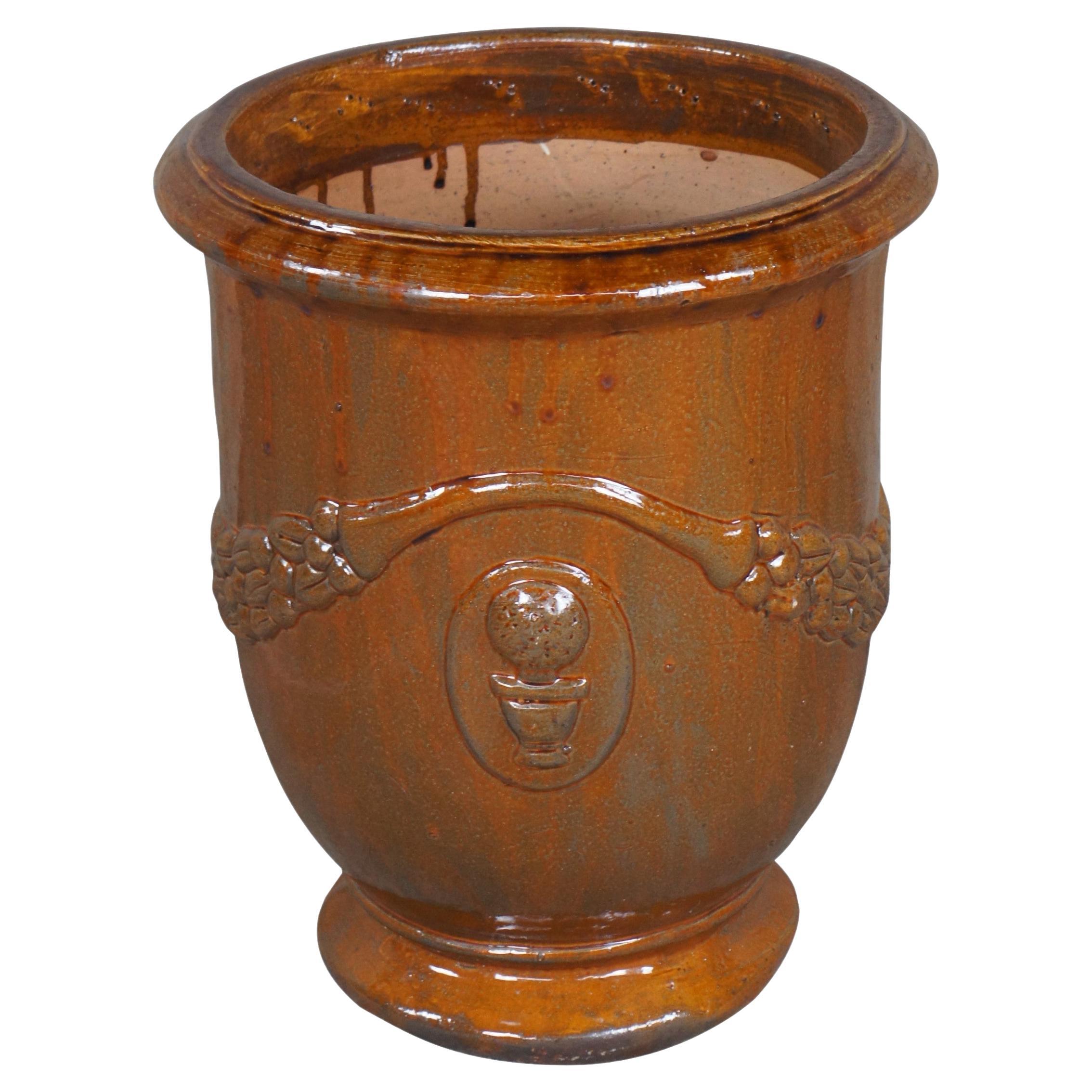 Vintage Französisch Moderne Brown glasiert Keramik Jardinière Urne Pflanzer Medaillon 17" im Angebot