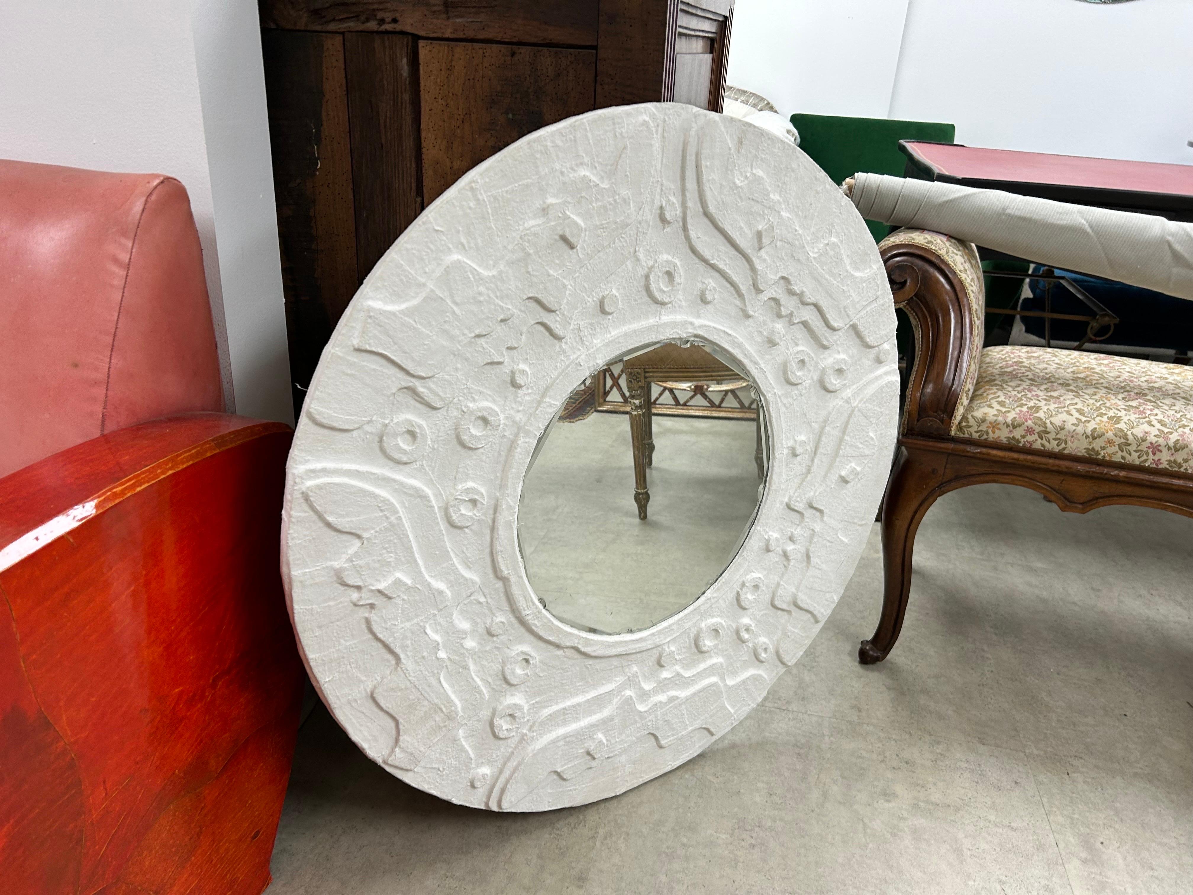 Miroir biseauté en plâtre, Vintage French Modern Bon état à Houston, TX