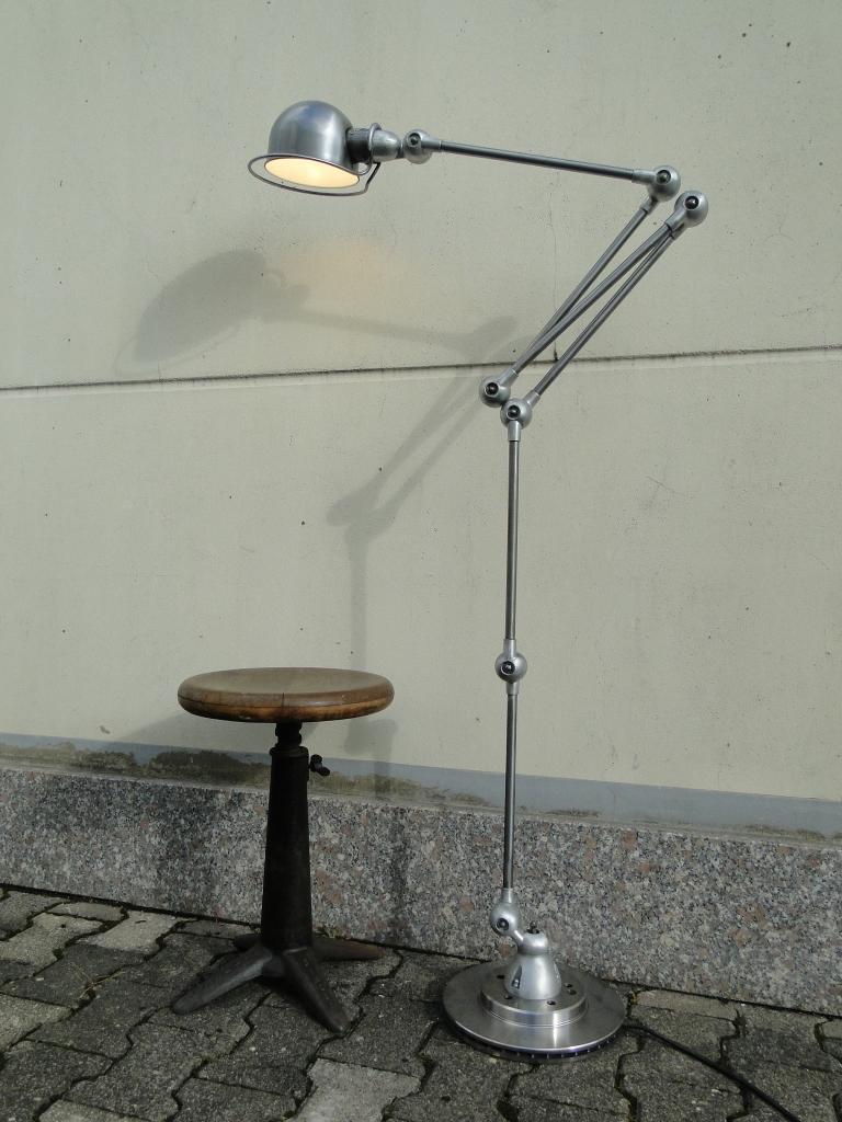 Jean Louis Domecq Jielde Vintage French Industrial 6 Arms Brushed floor Lamp  In Good Condition For Sale In Lège Cap Ferret, FR