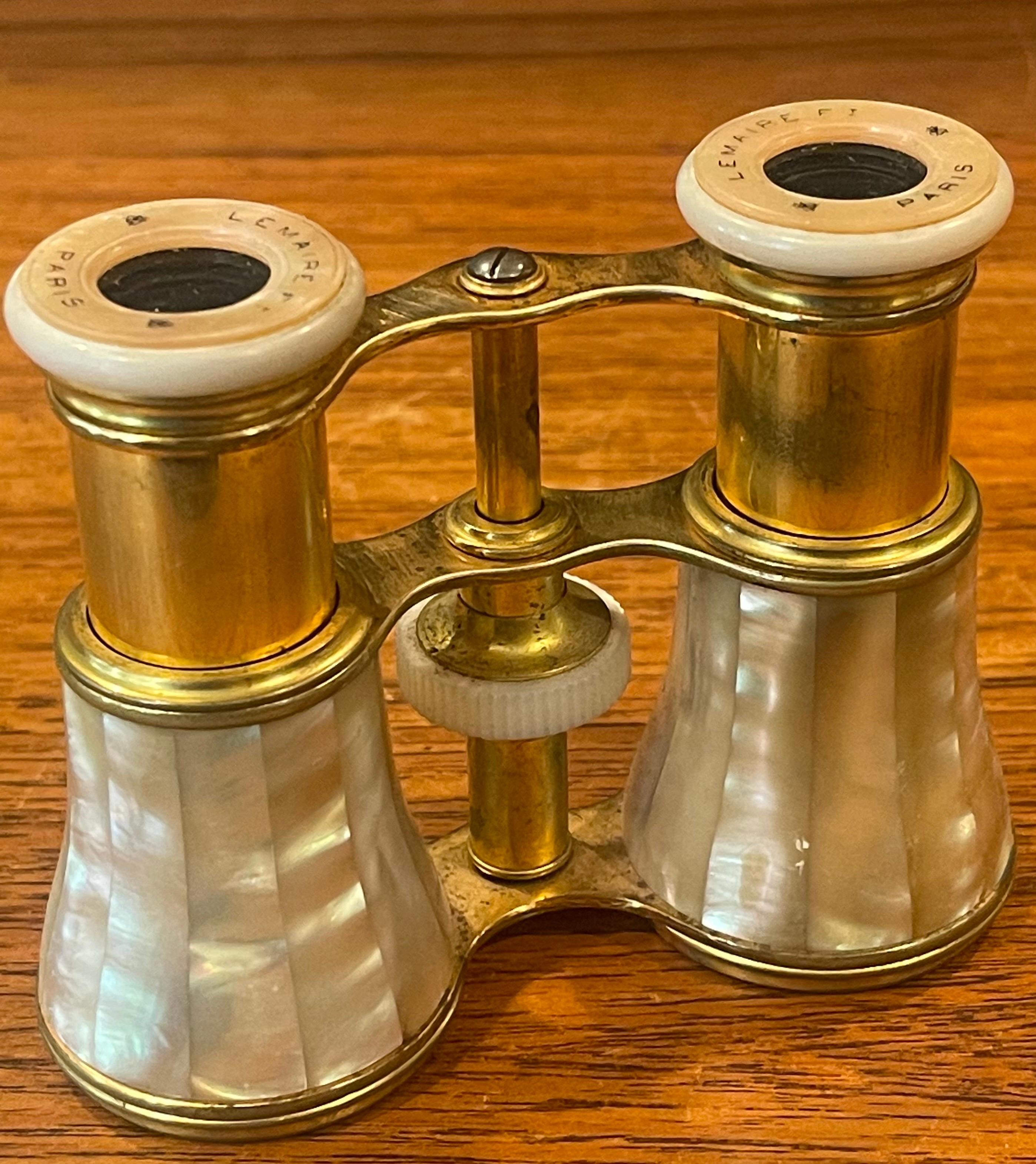 Vintage French Mother-of-pearl and Brass Opera Glasses by Lemaire of Paris In Good Condition In San Diego, CA