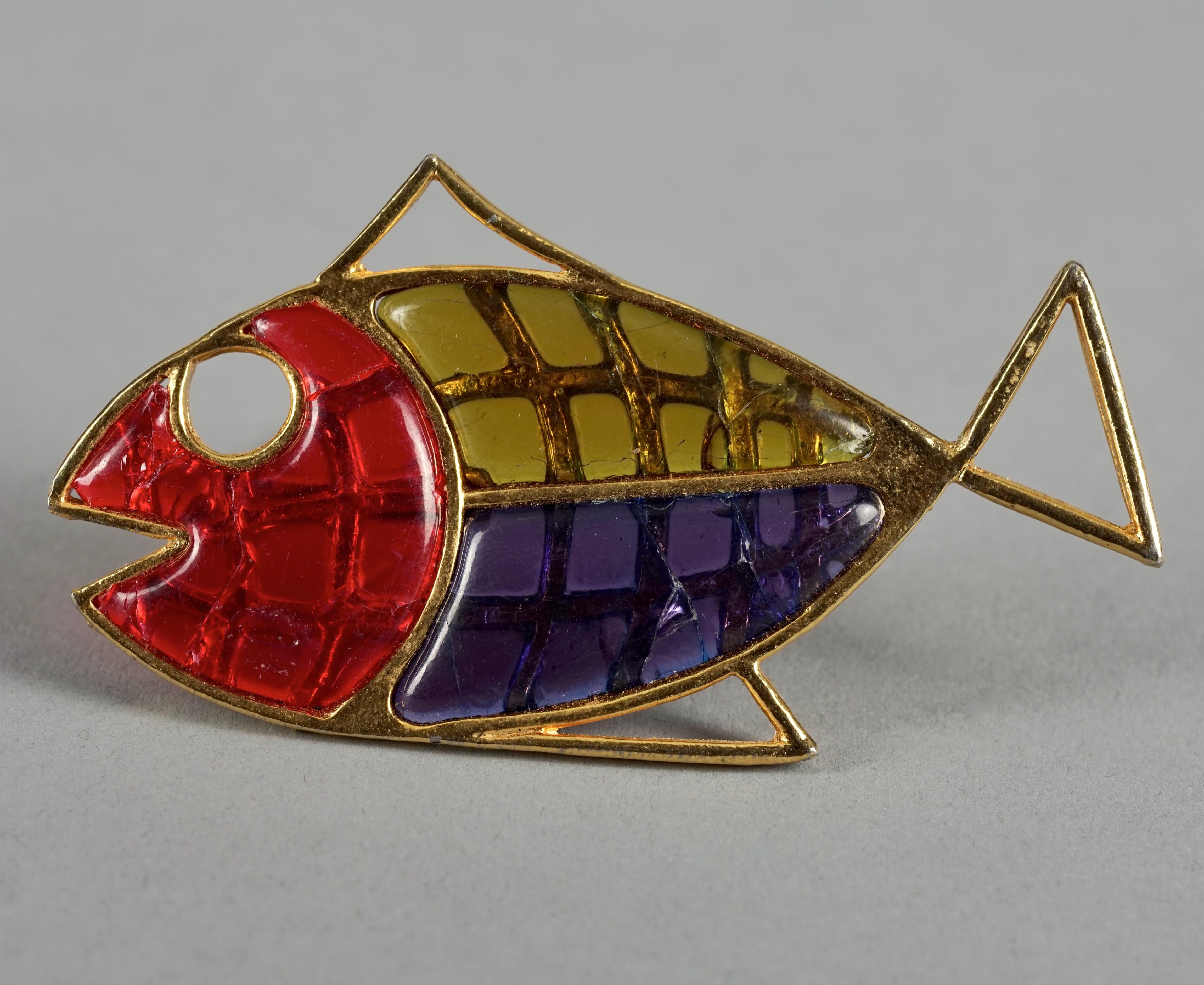 Vintage French Multicolour Fish Resin Brooch For Sale 1