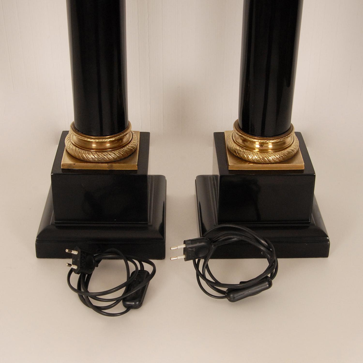 Vintage French Napoleonic Lamps Black Marble Gold Gilt Bronze Table Lamps a pair 5