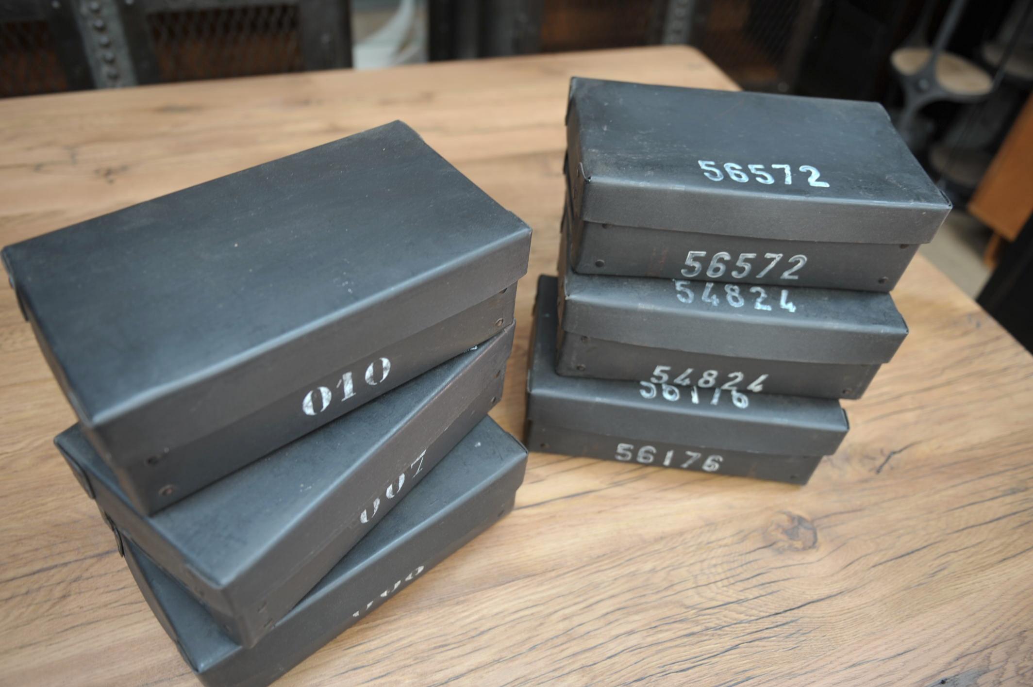 Vintage French National Bank Black Gold Bar Boxes, circa 1940 For Sale 10