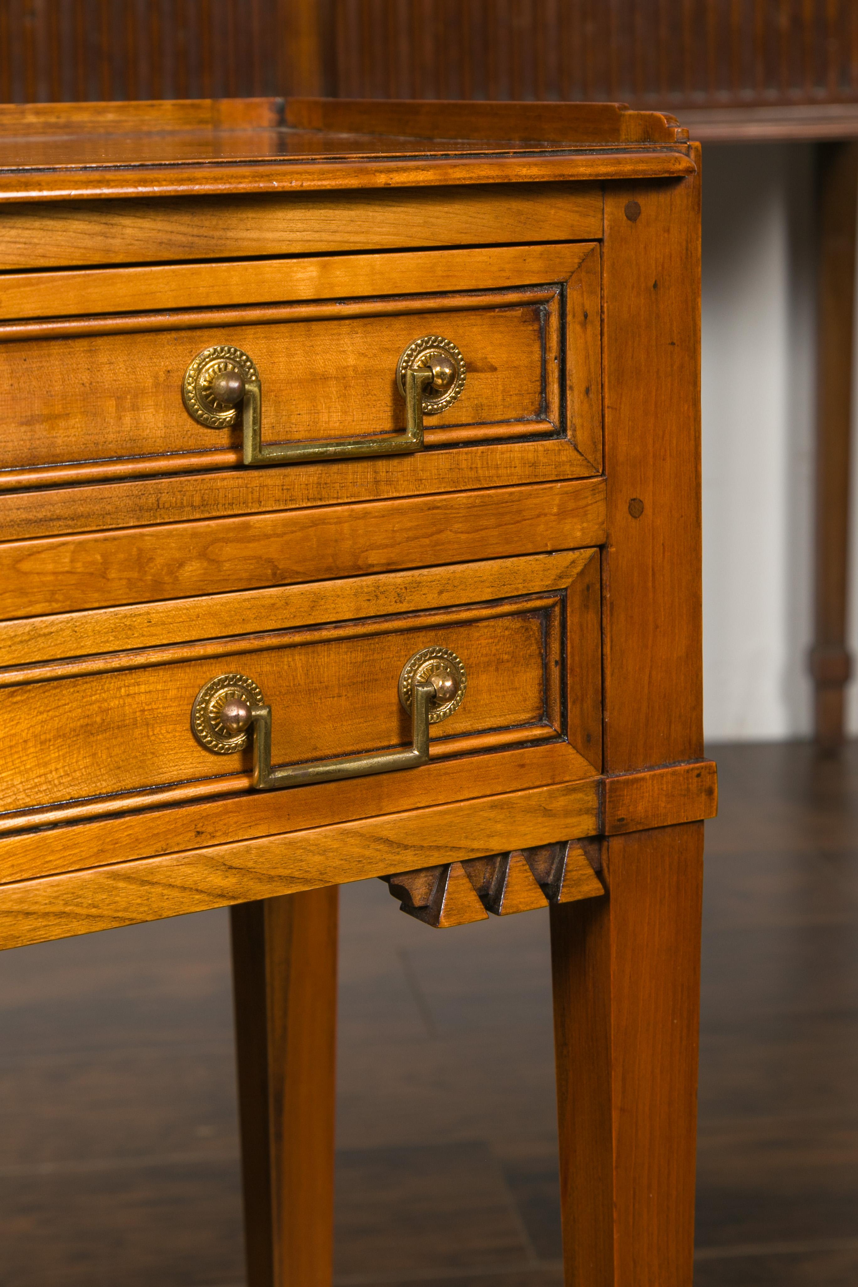 Vintage French Neoclassical Style Walnut Side Table with Carved Pyramidal Motifs 3