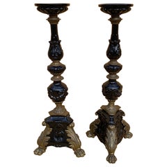 Chandelier d'autel néogothique français vintage avec porcelaine noire