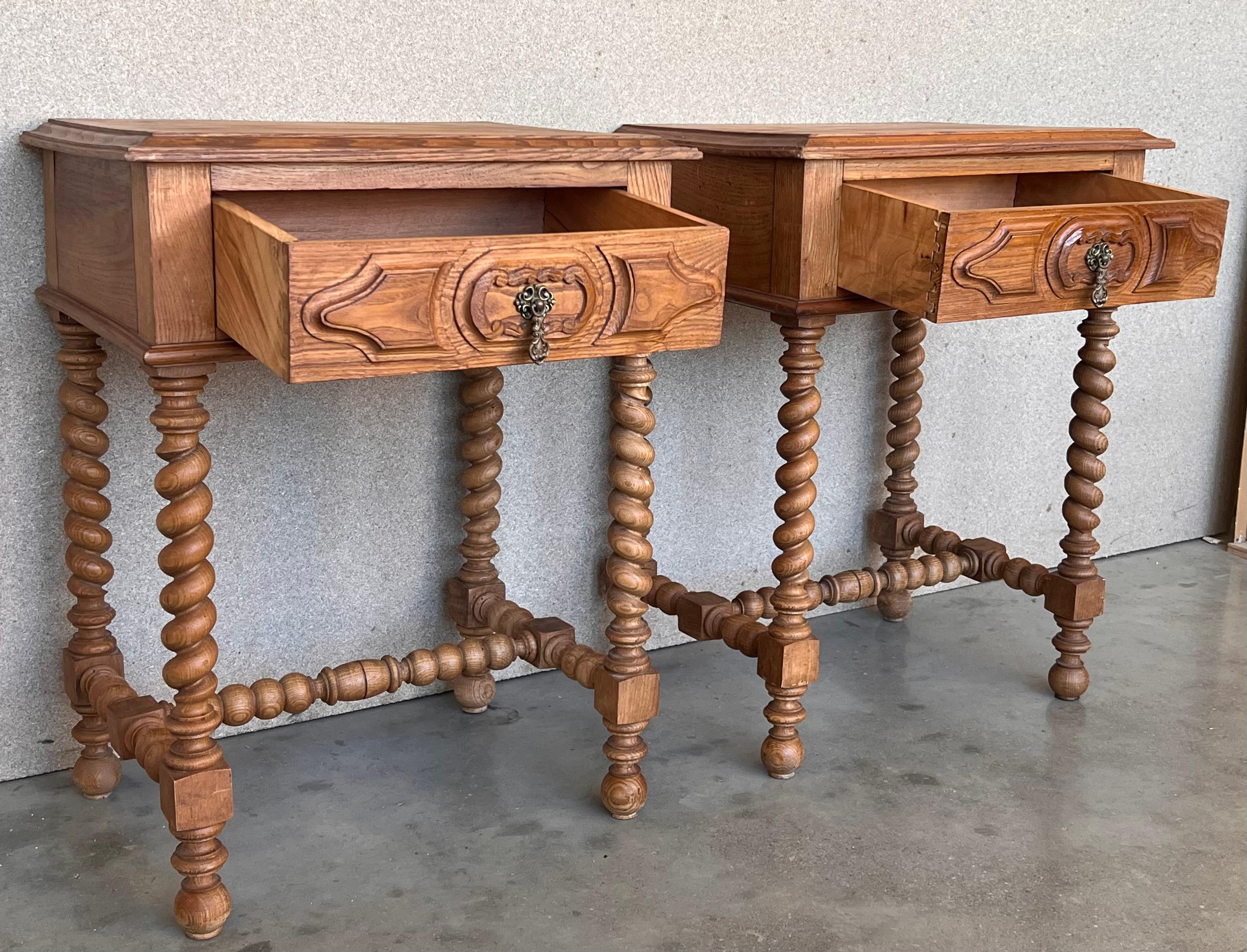 20th Century Vintage French Nightstands in Solid Carved Oak with Turned Columns, Set of 2