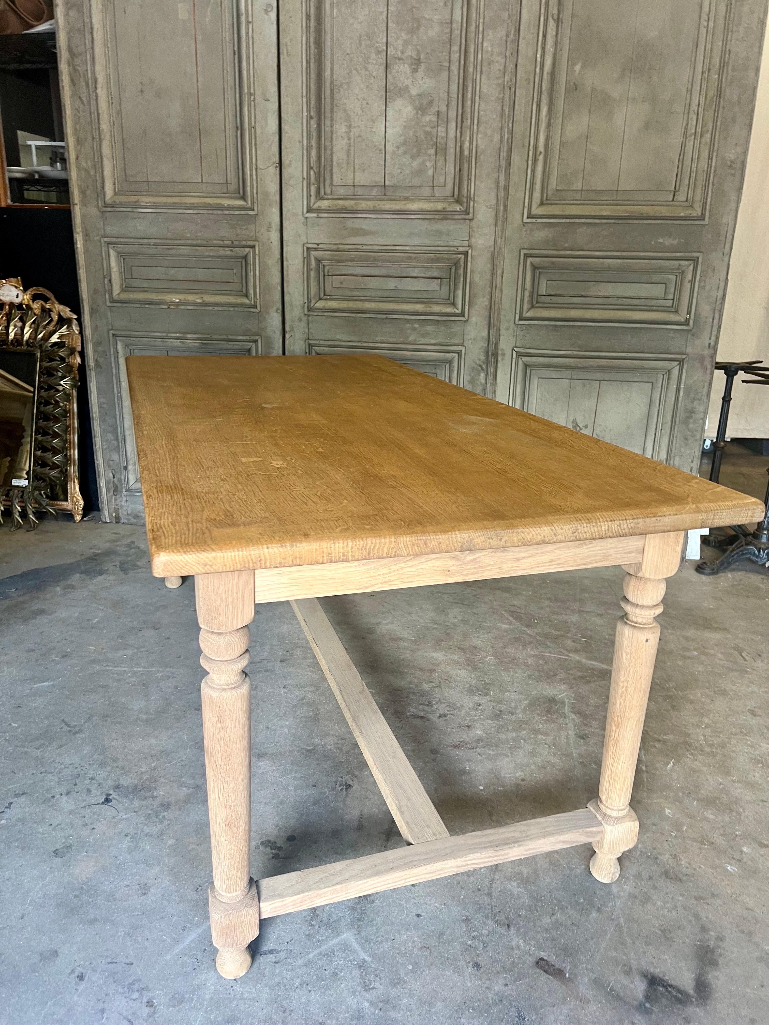 Vintage French Oak Dining Table  For Sale 2