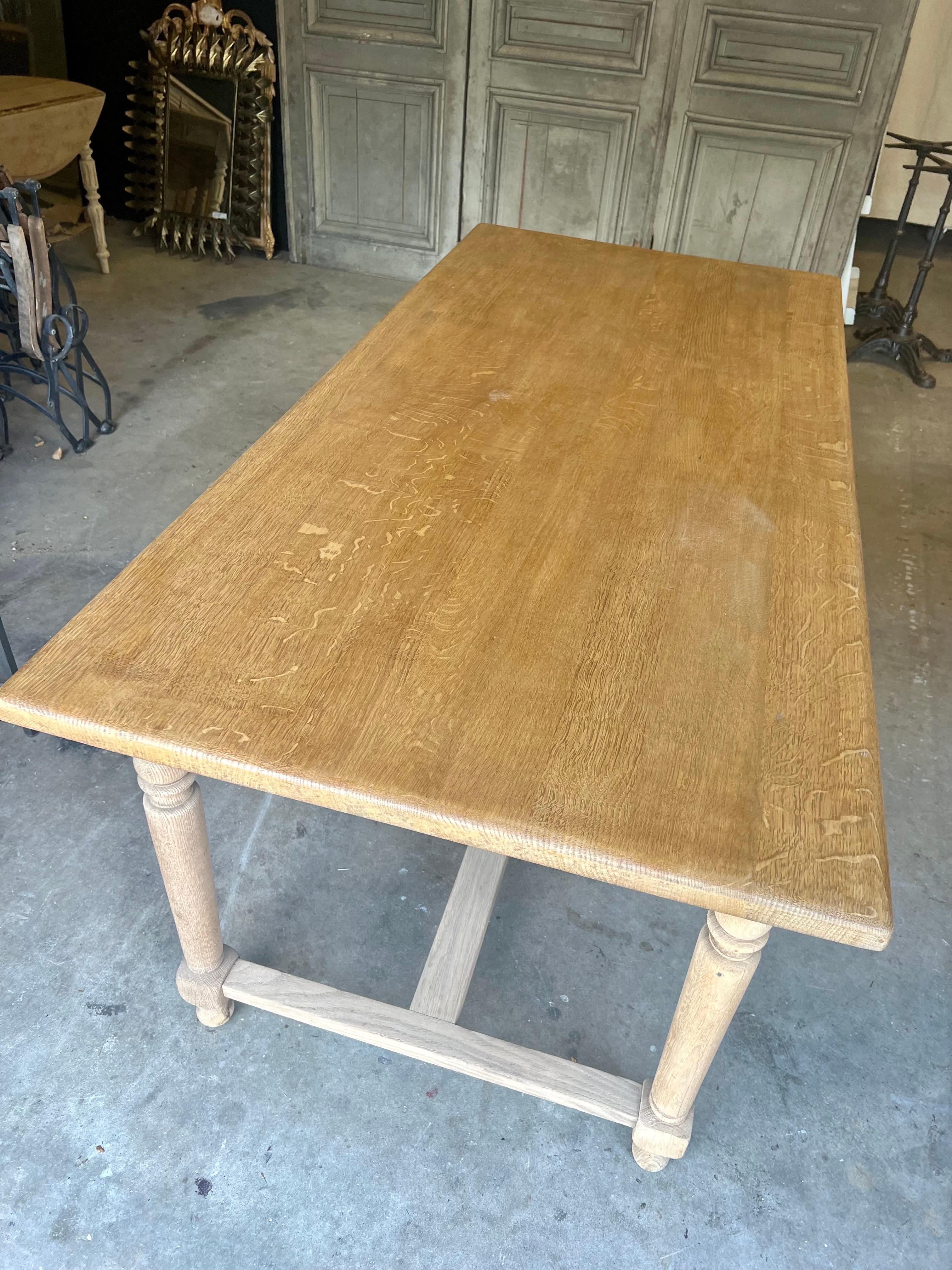 Vintage French Oak Dining Table  For Sale 3