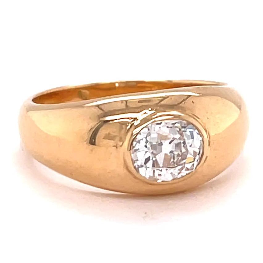 Women's or Men's Vintage French Old Mine Cut Diamond 18 Karat Gold Bezel Set Ring