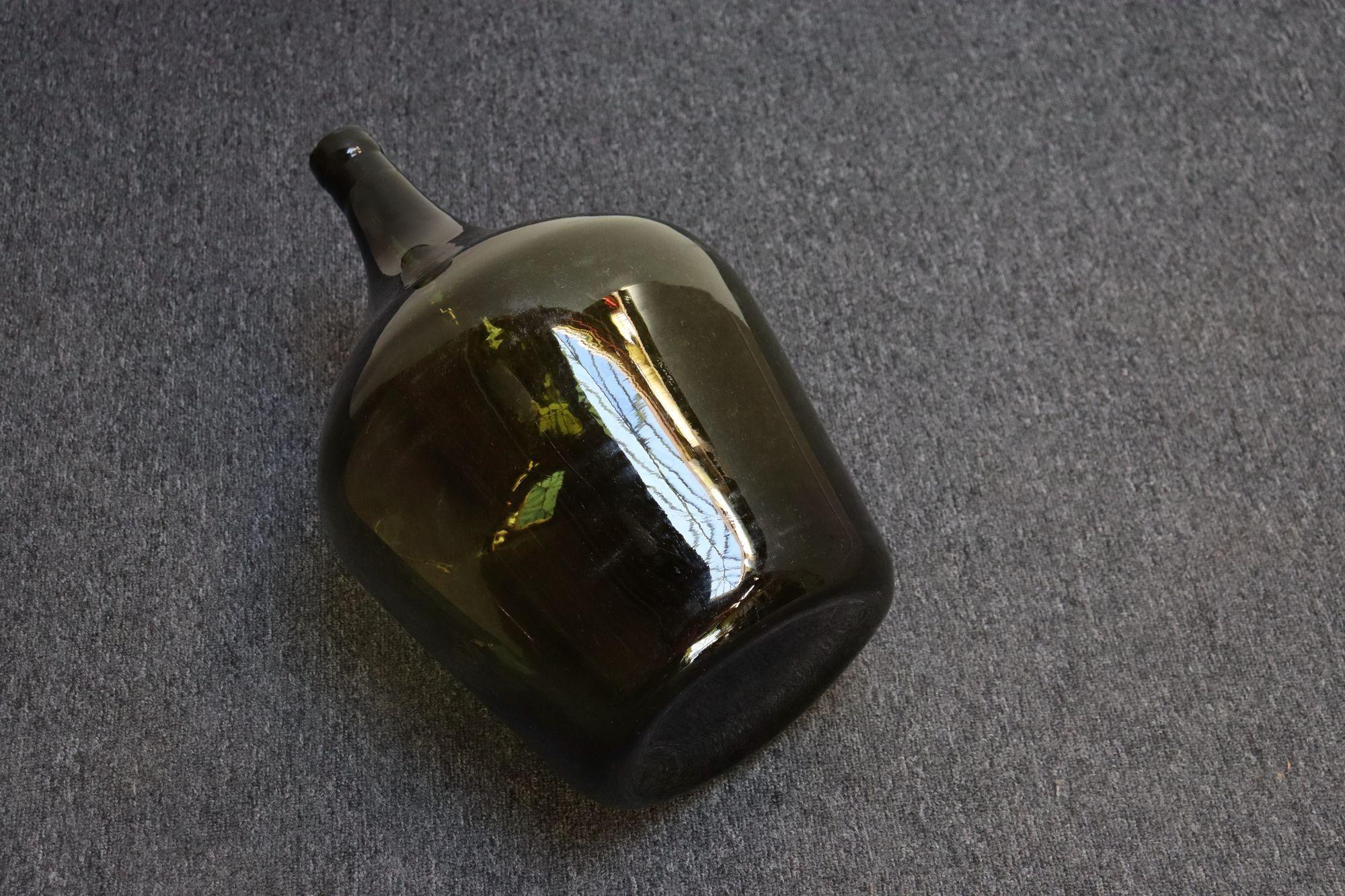 Francese Damigiana & damigiana francese vintage di colore verde oliva in vendita
