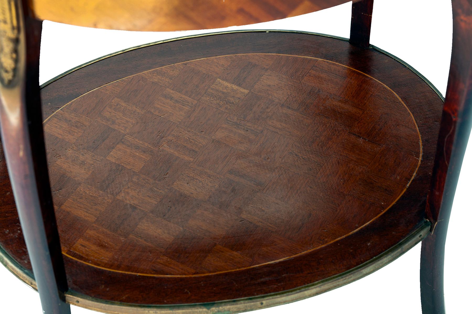 Vintage French Oval Marquetry Occasional Table/nightstand  For Sale 3
