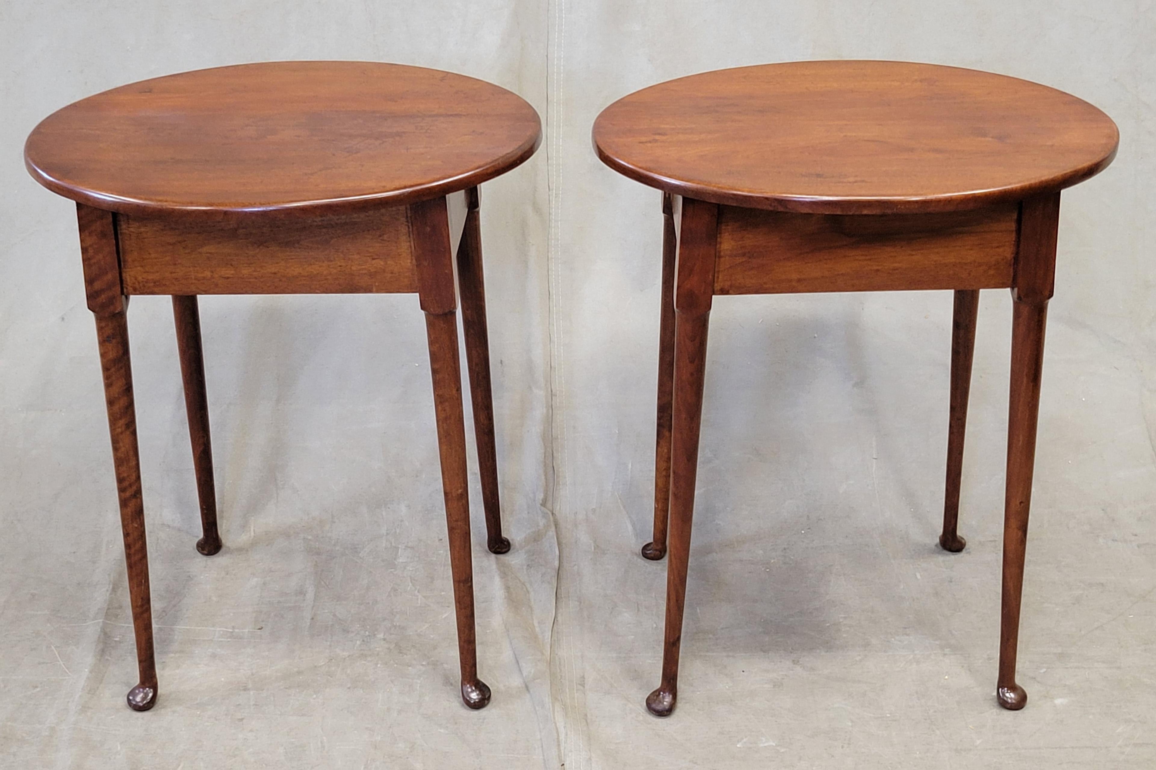 Beautiful pair of antique French walnut oval side tables with elegant thin legs and small pad feet. Stunning lines and gorgeous wood color. From the 1920s or 1930s.
Despite the delicate look of the legs they are completely strong and sound, ready