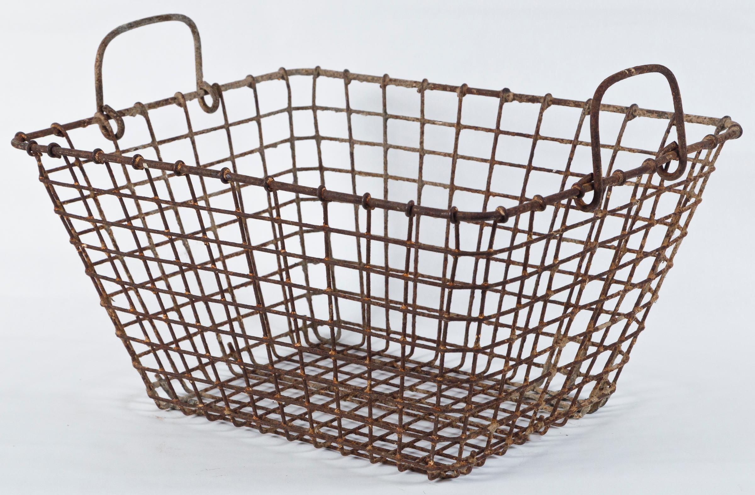 Metal Vintage French Oyster Baskets, Set of Two, 20th Century For Sale